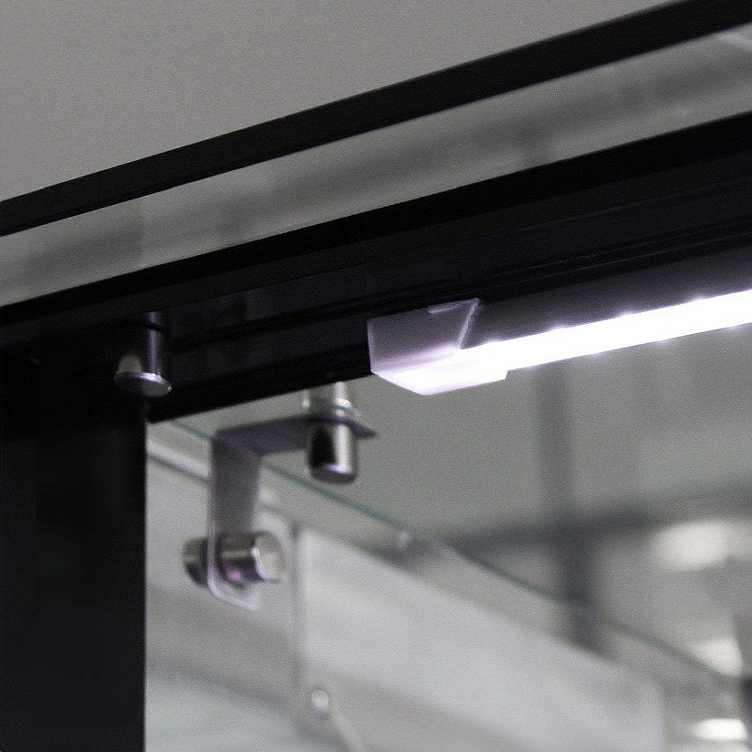 Table réfrigérée à pizza PREMIUM - 1500x800 mm - avec 1 porte & 7 tiroirs - incl. vitrine réfrigérée LED - 7x GN 1/4