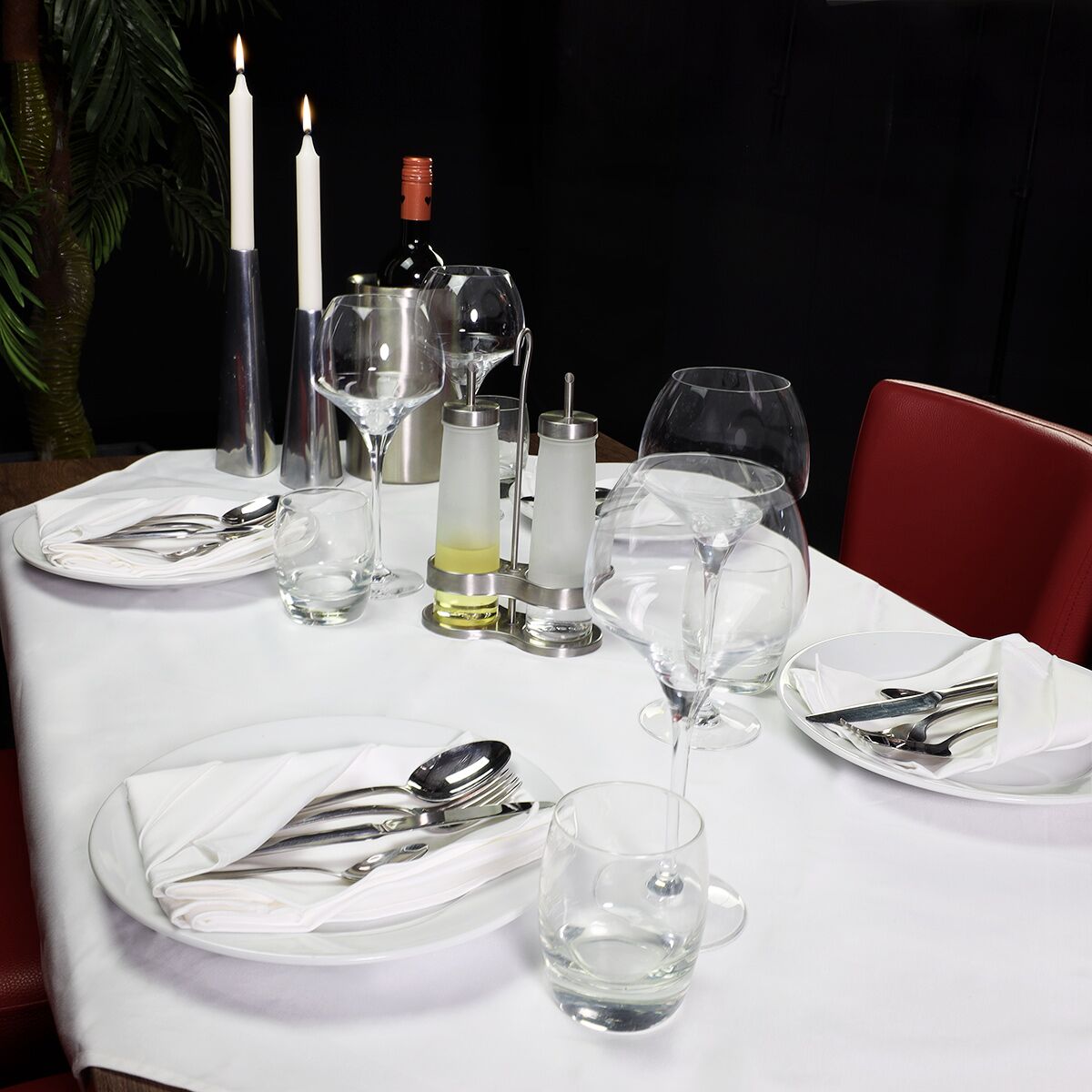 (30 pièces) Nappe damassée Porto - satin lisse - 220 g/m² - 130 x 130 cm - Blanc