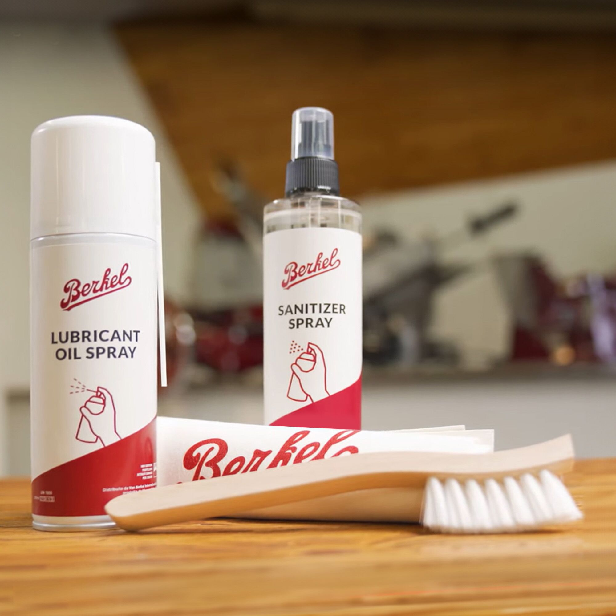 (4 pieces) BERKEL | Slicer Maintenance Kit – Sanitiser 250ml – Lubricant 200ml – Manual/Electric