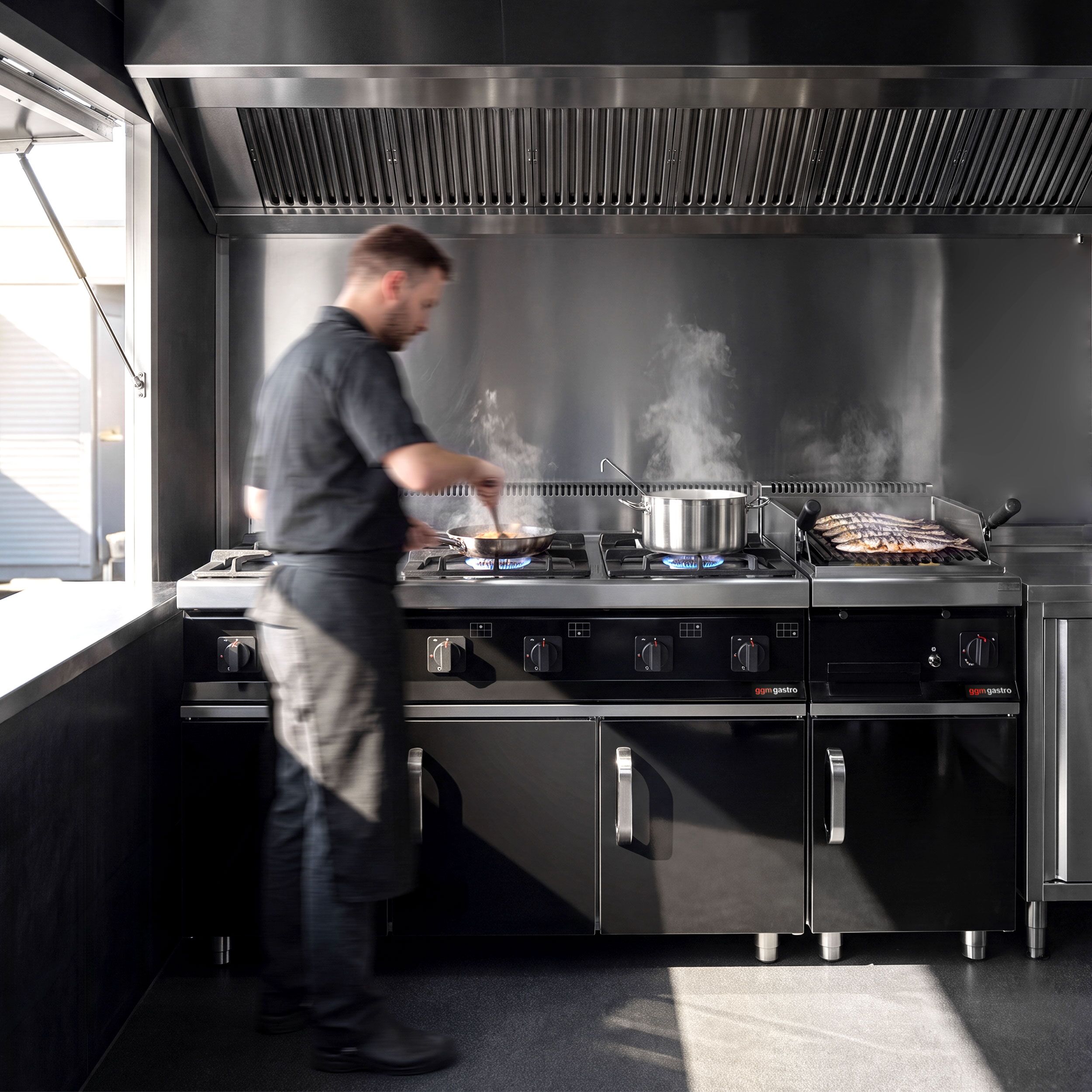 Commercial Gas Lava Rock Chargrill MARIO 700 - 400mm - Countertop - 700mm Deep - 1 Grill Grid - Tilting Grill Grid - Black-front Fascia