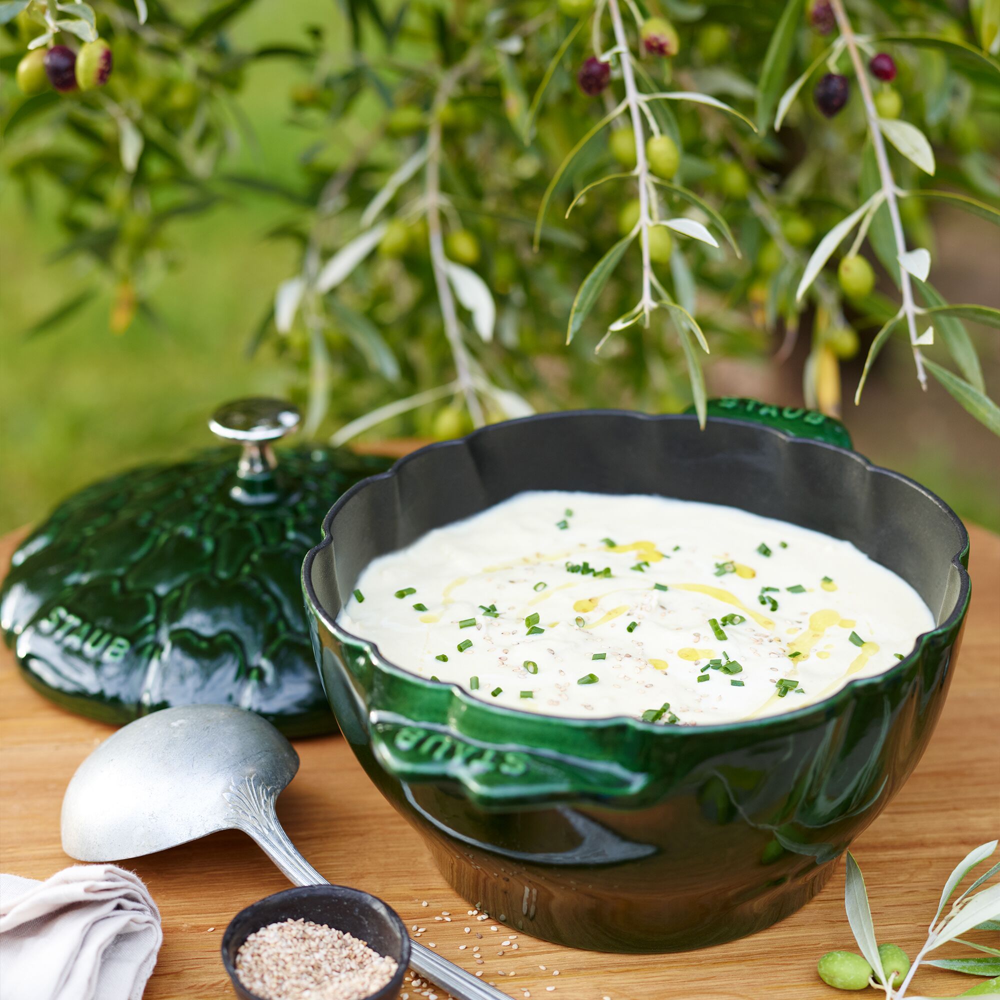 STAUB | LA COCOTTE - Koktél - Articsóka - 220mm - Öntöttvas - Bazsalikom zöld