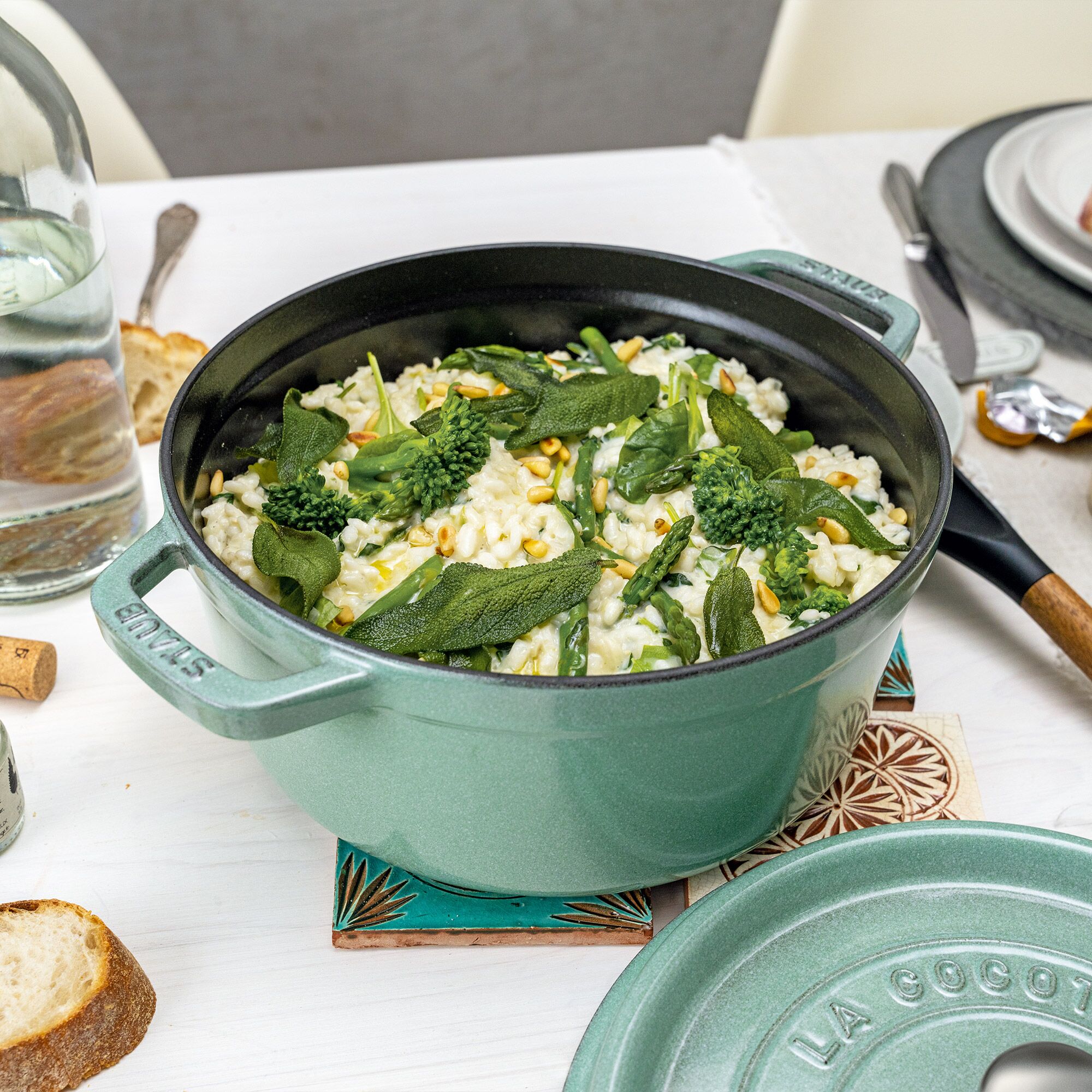STAUB | LA COCOTTE - Cocotte - Ø 260mm - Gjutjärn - Salvia grön