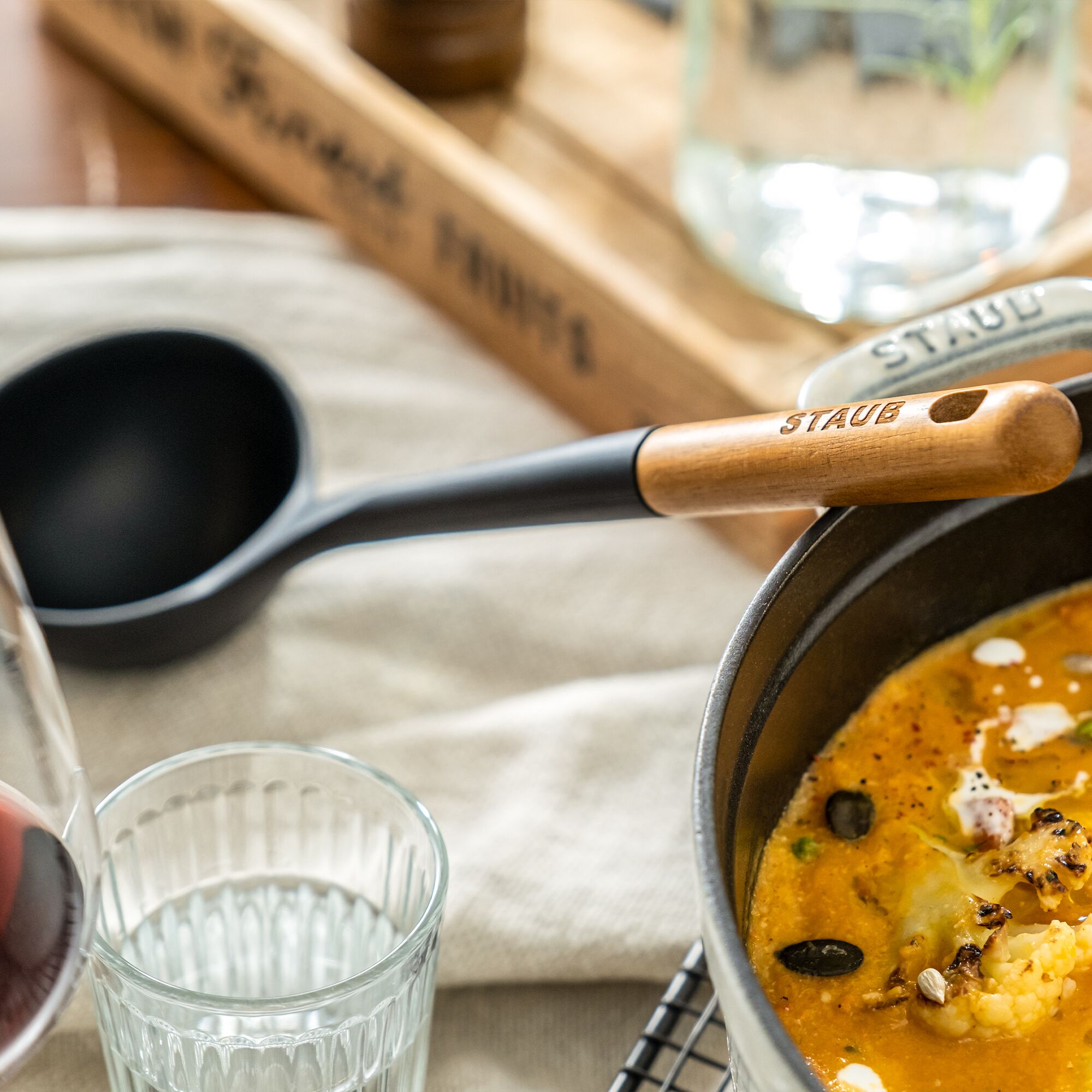 STAUB | Soup Ladle – Silicone - Black - 310 mm - Acacia Wood Handle