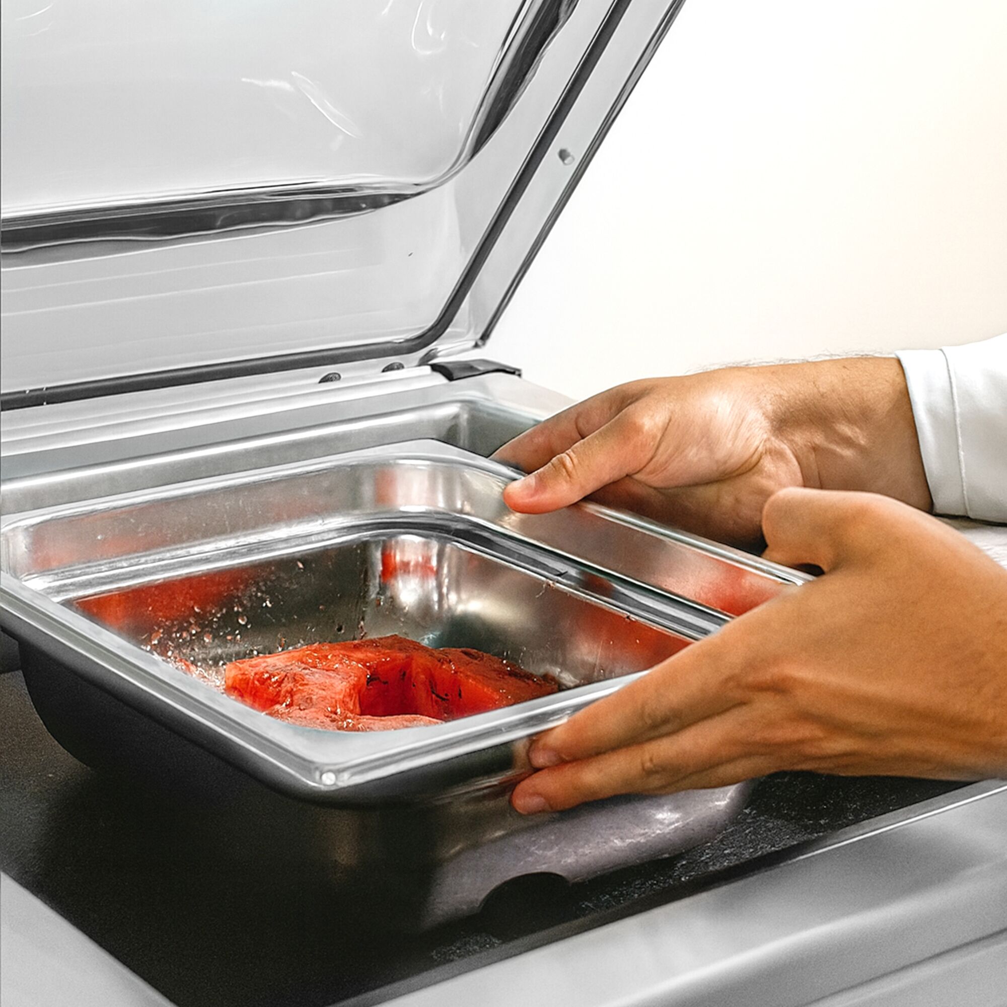 Machine sous vide à cloche – 10 m³/h – 600 watts – écran tactile – avec injection de gaz