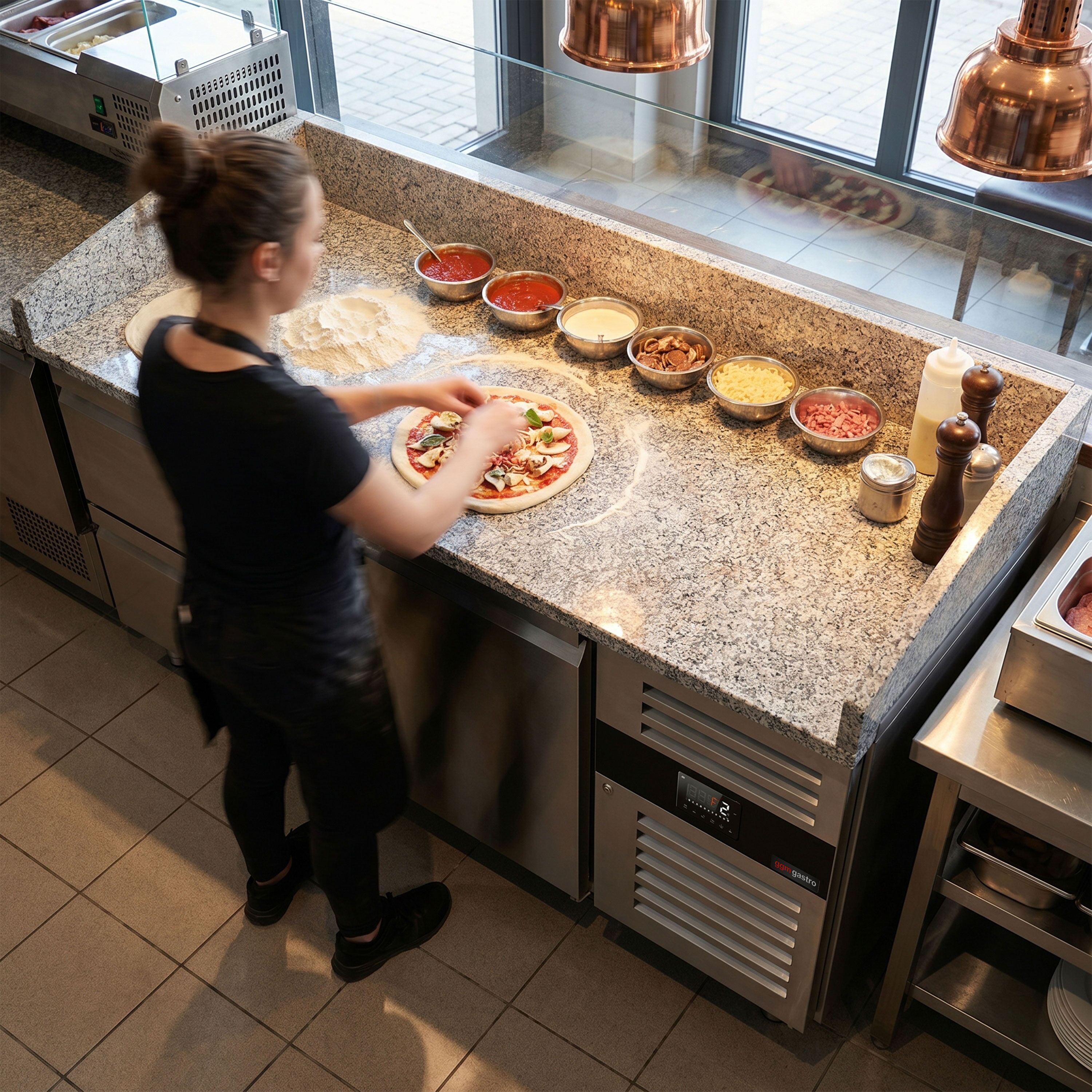 ECO pizza-hűtőpult – 1500x800 mm – 1 ajtóval és 2 fiókkal