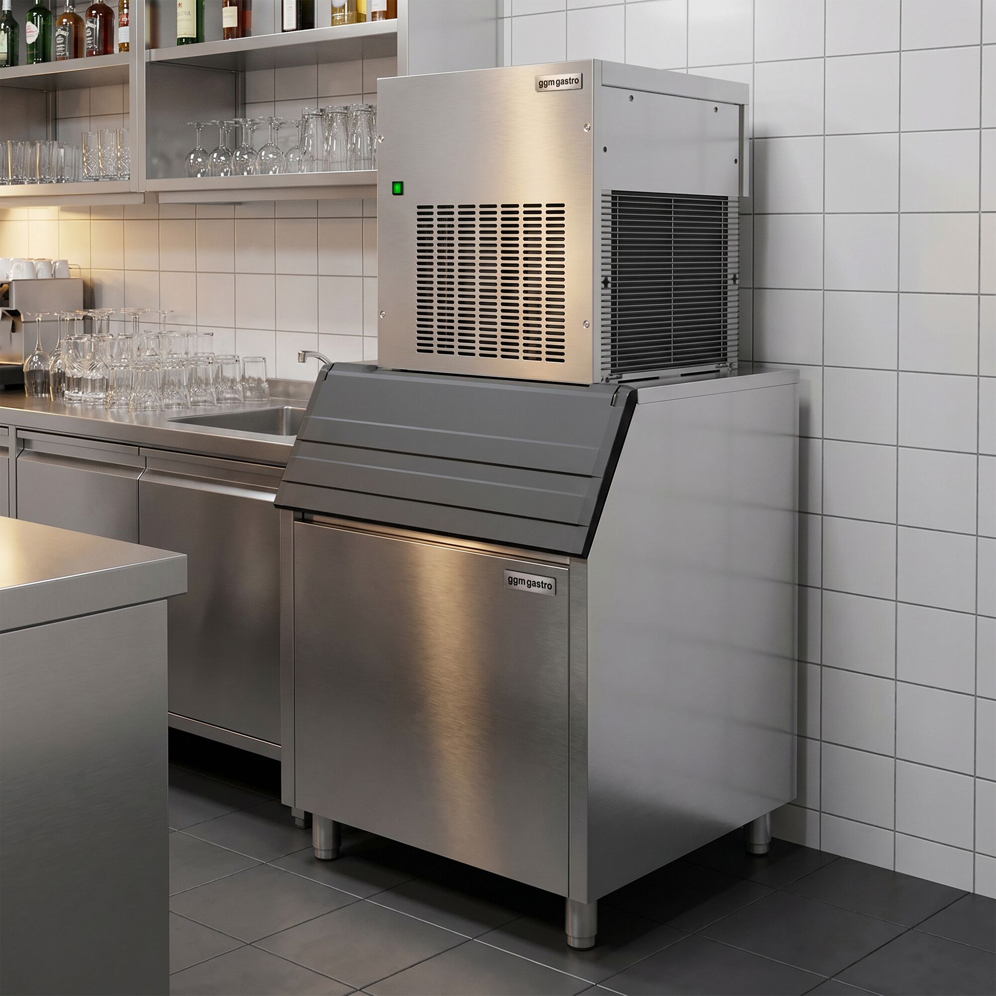 Premium PLUS Modular Flake Ice Maker - 155 kg/24, including a 200 kg ice storage bin