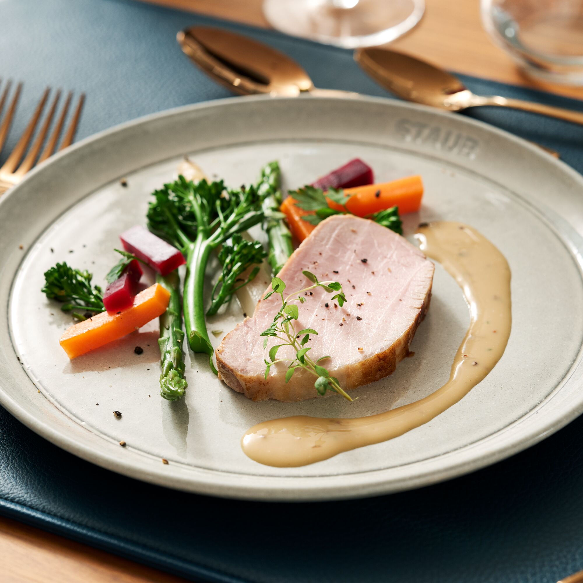 STAUB | Dining Line Ceramic Flat Plate – Ø 15 cm - White Truffle