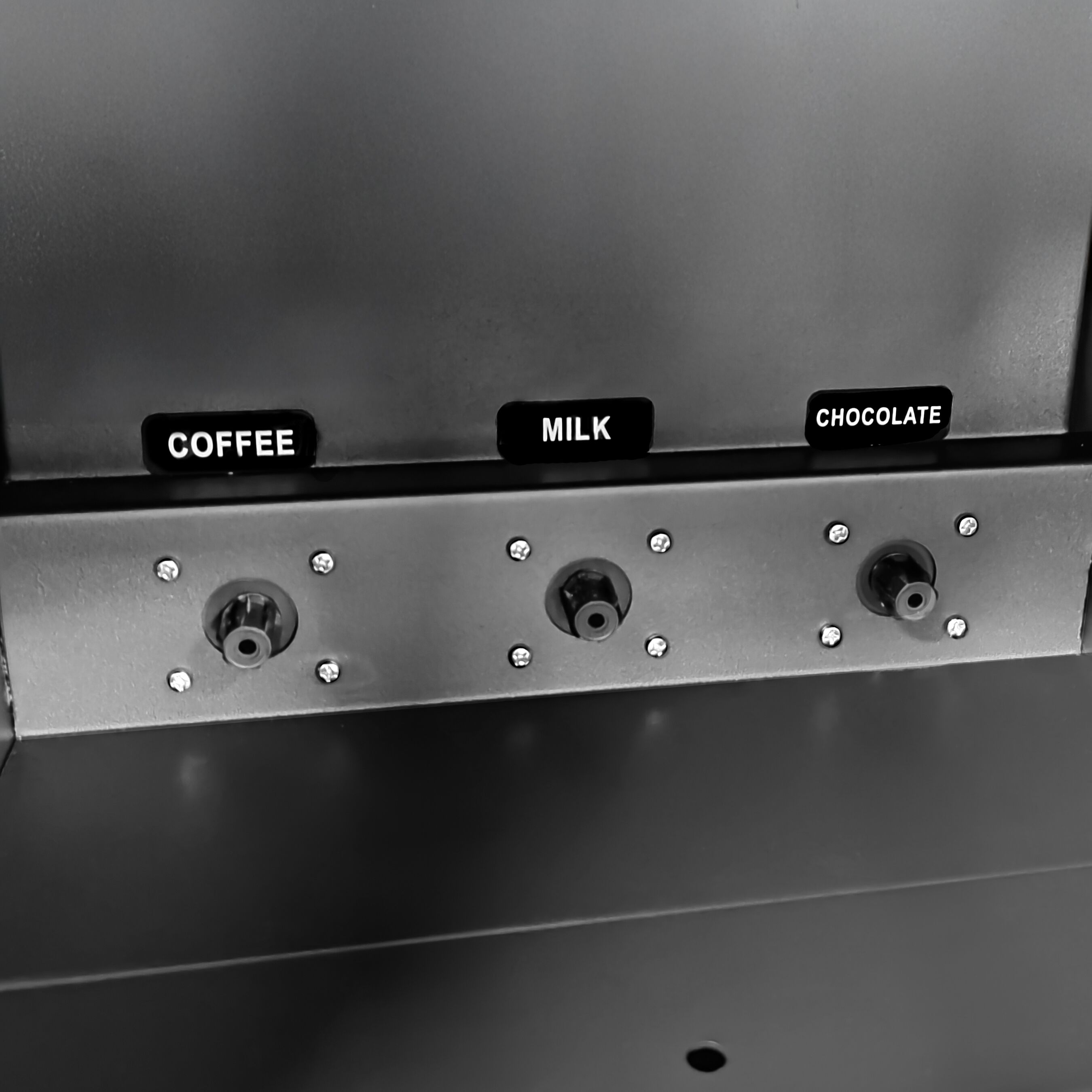 Commercial tabletop instant hot drinks machine, 3 ingredient canisters — 2.5 kW — Touch — Black