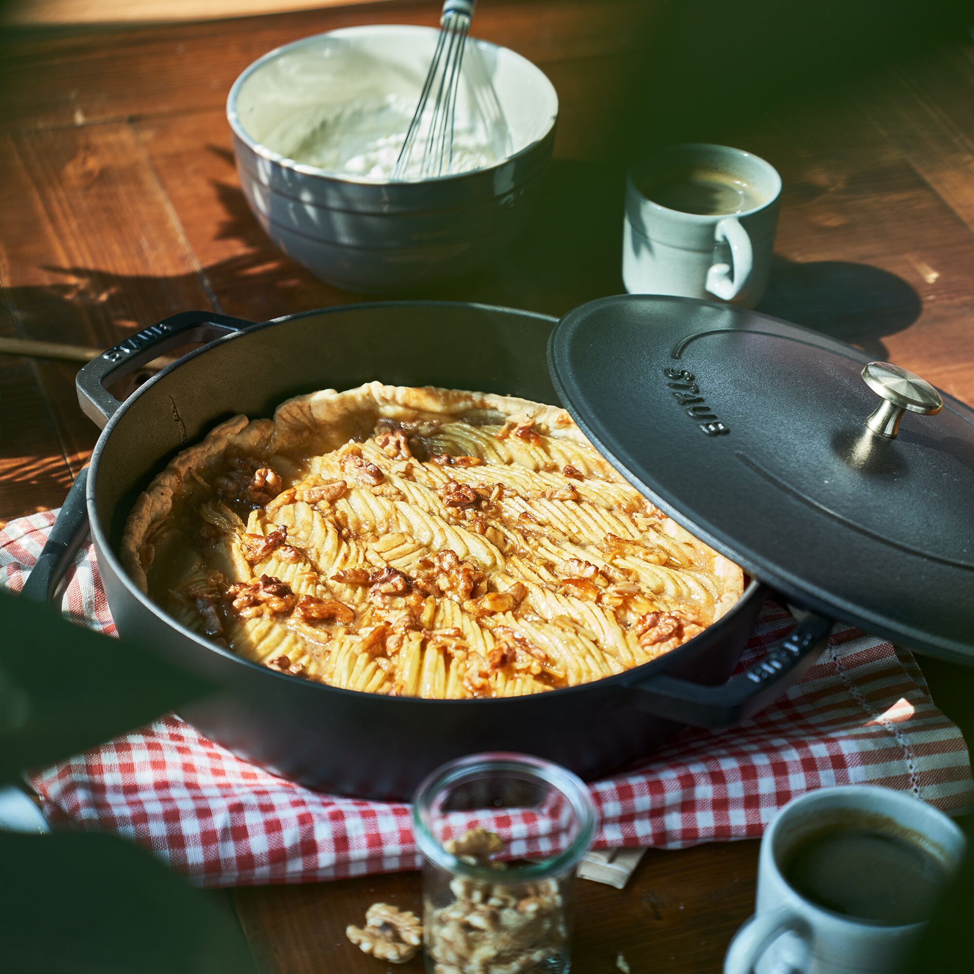 STAUB | BRAISERS - Bräter mit Chistera Drop-Structure - 280mm - Gusseisen - Schwarz