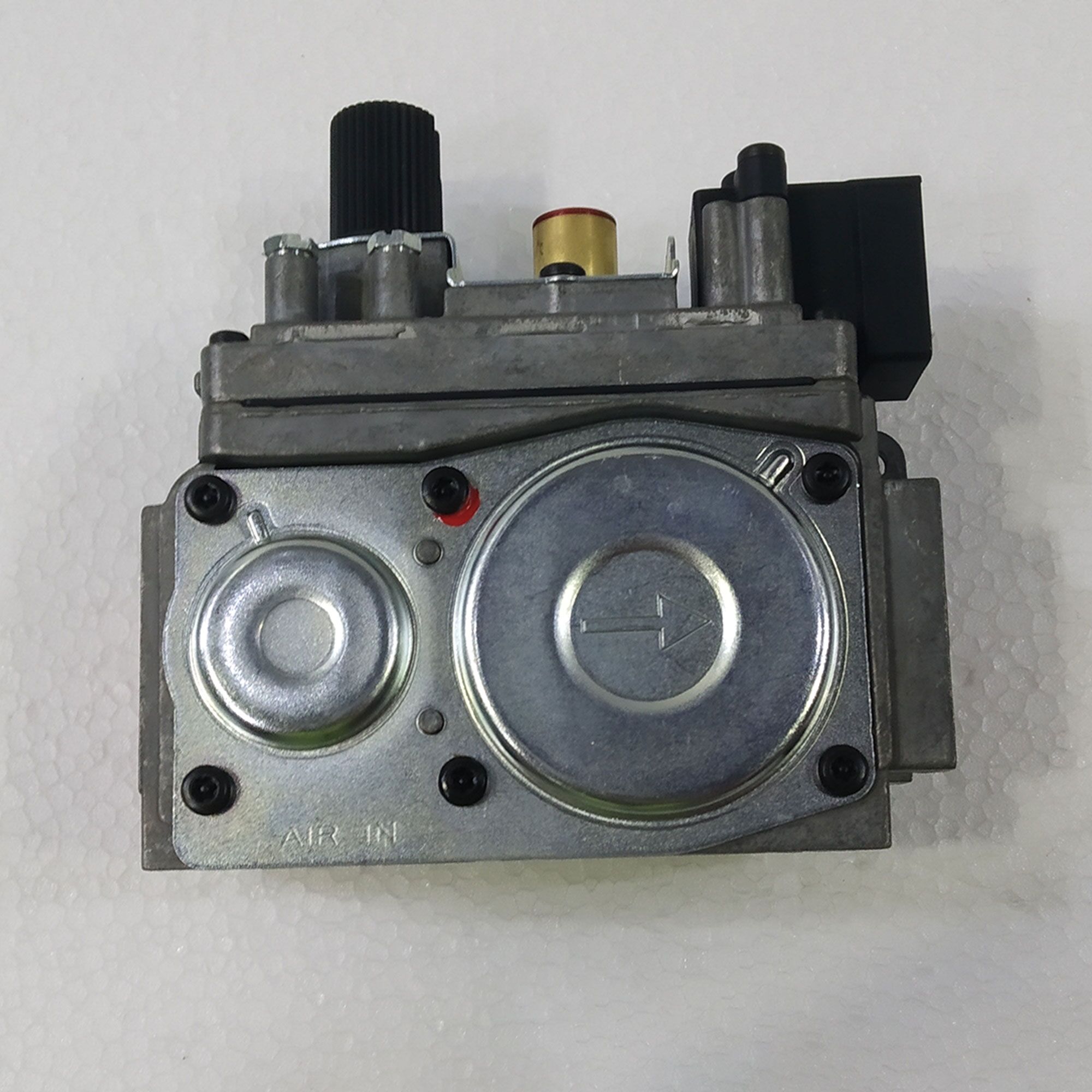 Magnetický plynový ventil - pro GFEKALB20, GFB479ES-18, GFB879ES-18+18, GFEKB20, GBB899M & GFB479MI-18	