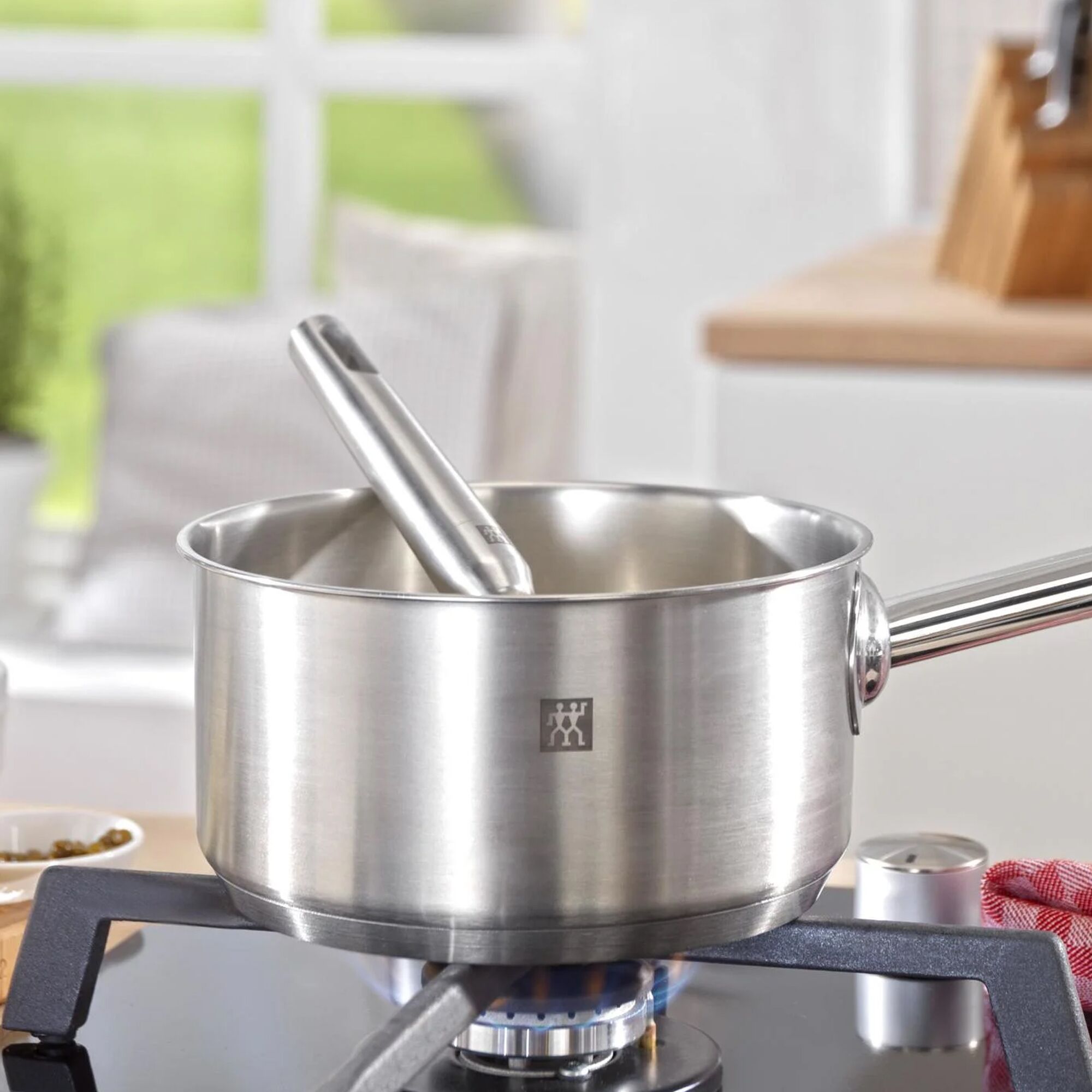 ZWILLING | Professional Stainless Steel Saucepan – Ø 140 mm - 1 L - without lid - induction-ready