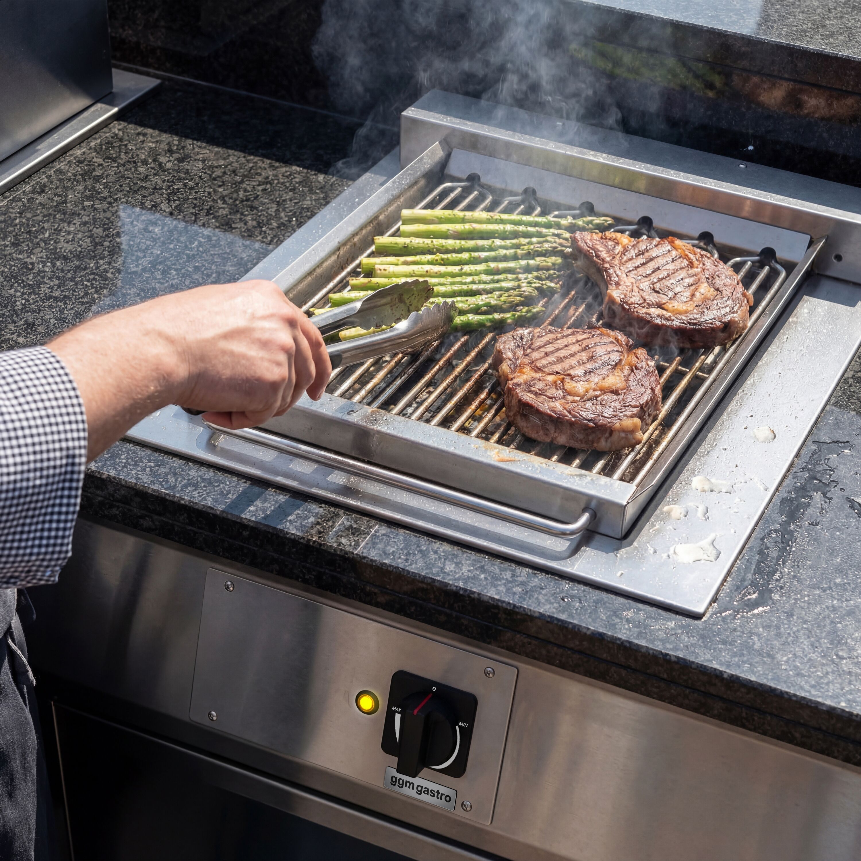 Grill à eau électrique encastrable professionnel - 3,75kW - à poser - P765mm
