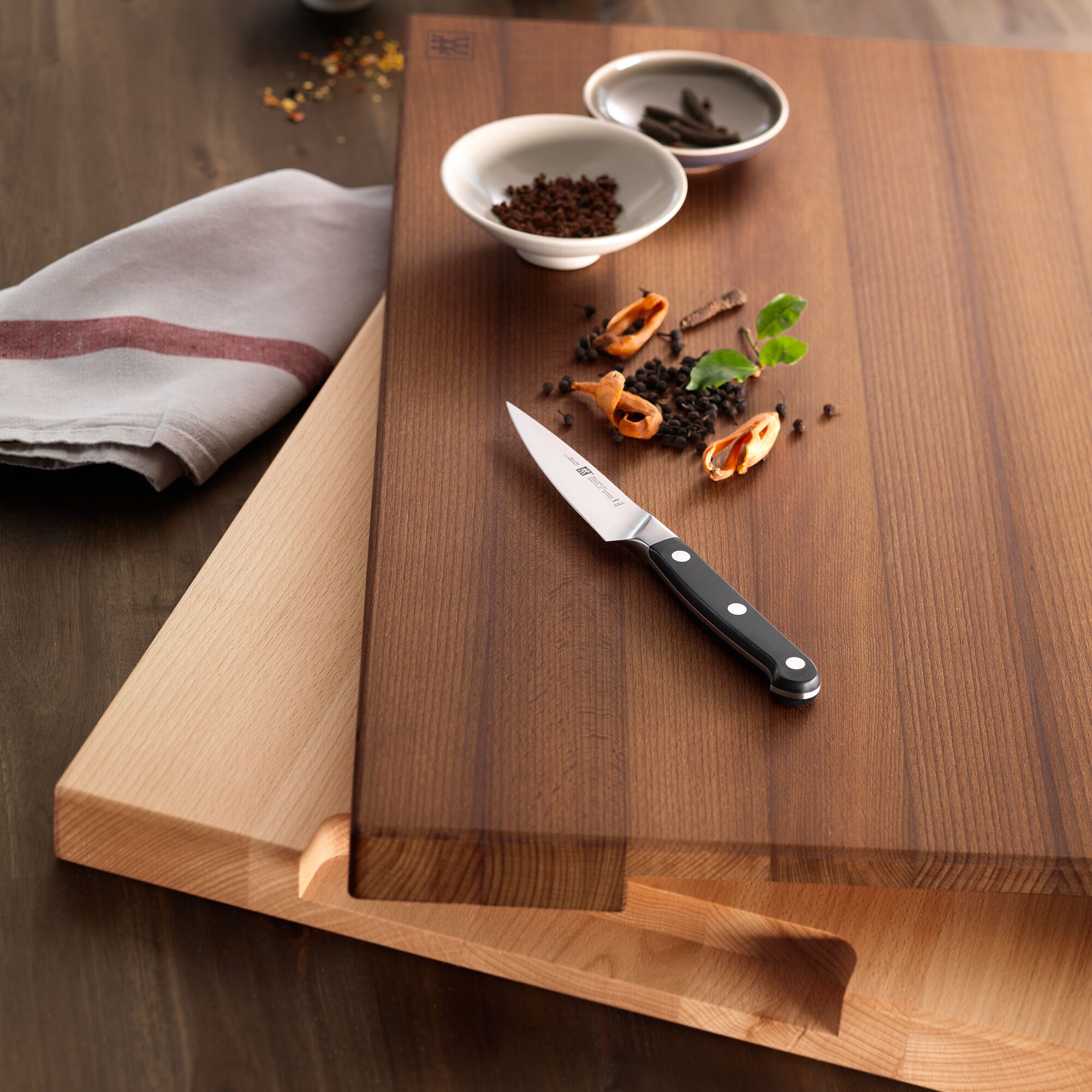 ZWILLING | Solid Beech Wood Chopping Board – 600x400 mm - integrated carry handles