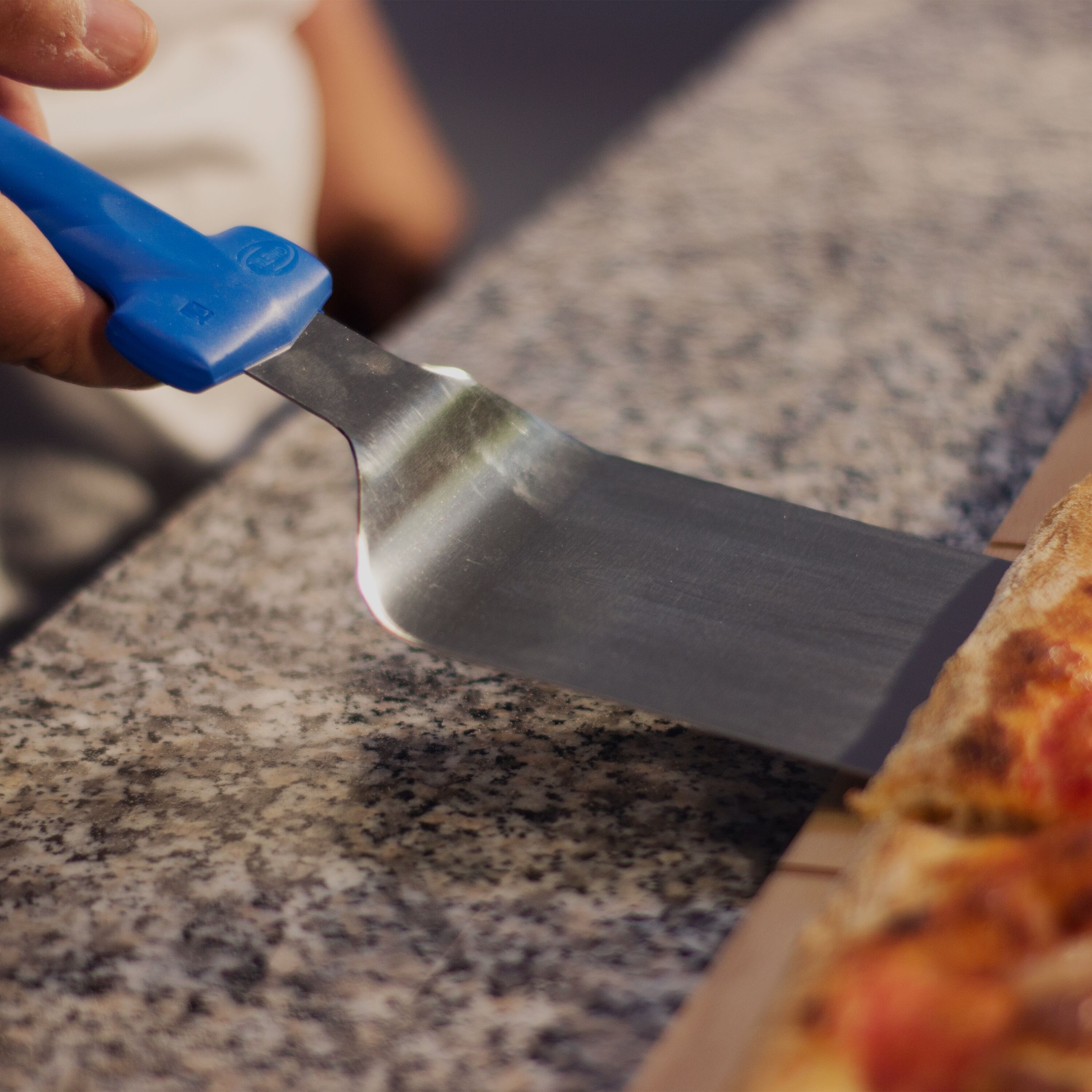 Rechteckiger Pizzaheber
