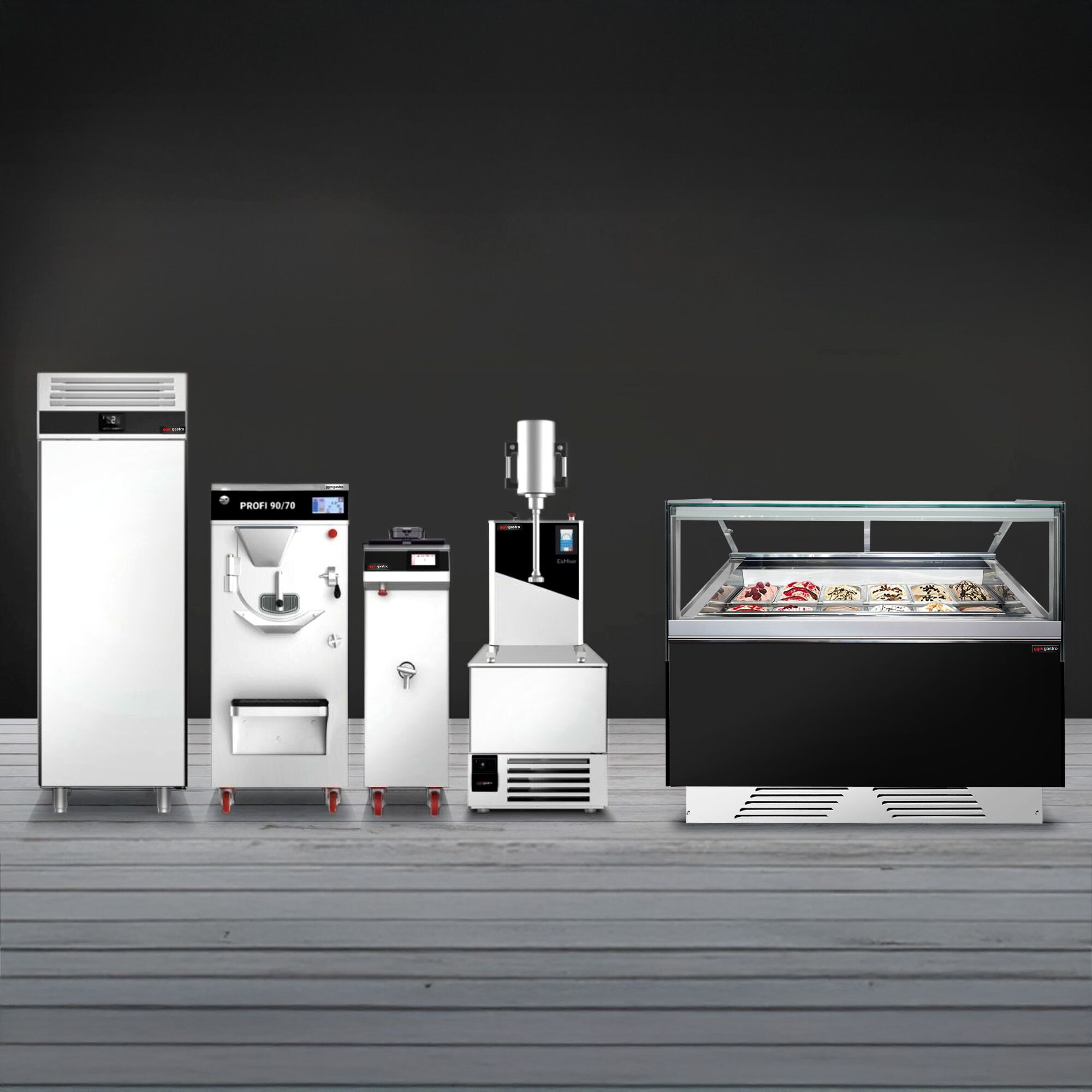 Vitrine à glace EMMA – 1710 mm – refroidissement ventilé – pour 9 bacs à glace de 5 litres ou 6 bacs de 7 litres – Noir