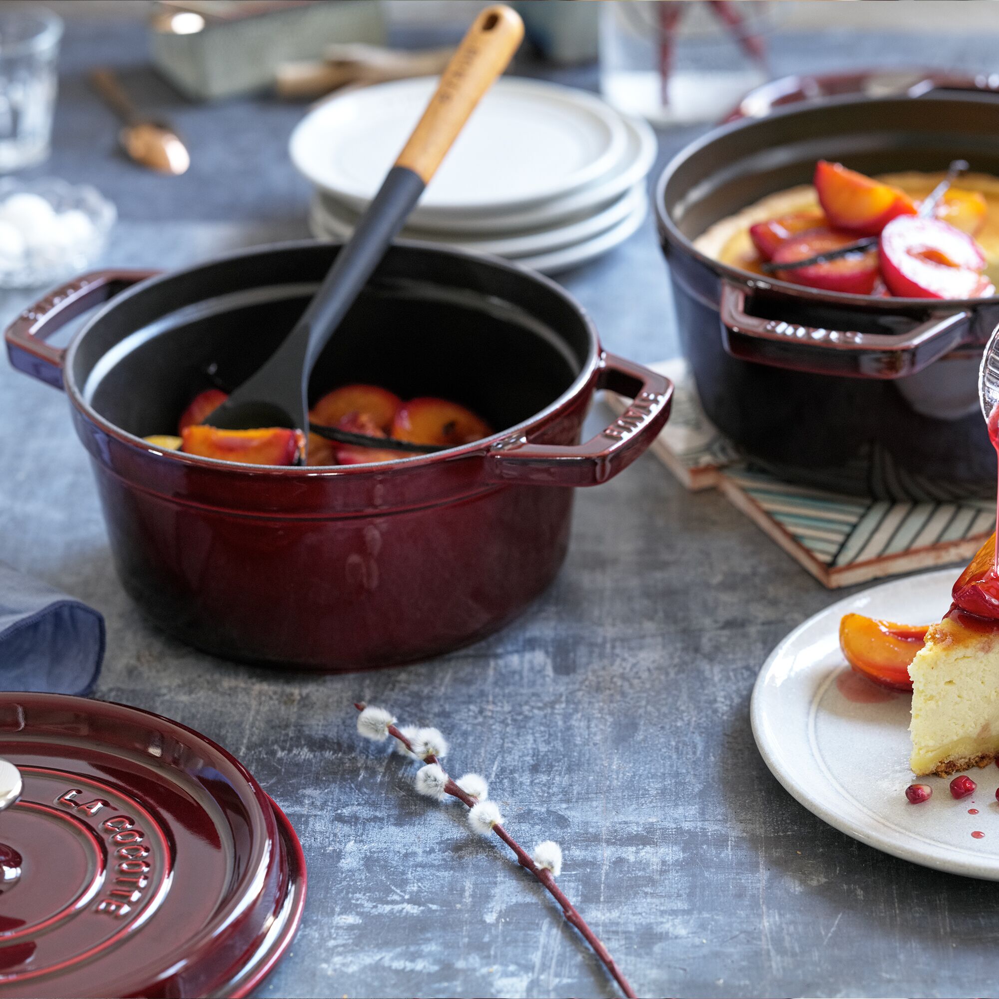 STAUB | LA COCOTTE - Cocotte - Ø 260mm - Gjutjärn - Grenadine röd