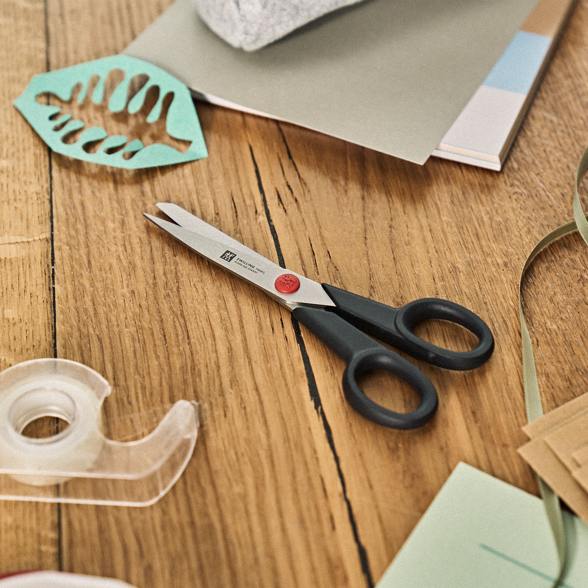ZWILLING | Kitchen Shears Twin L – 160 mm Overall Length - Stainless Steel - Fibreglass-Reinforced Handles