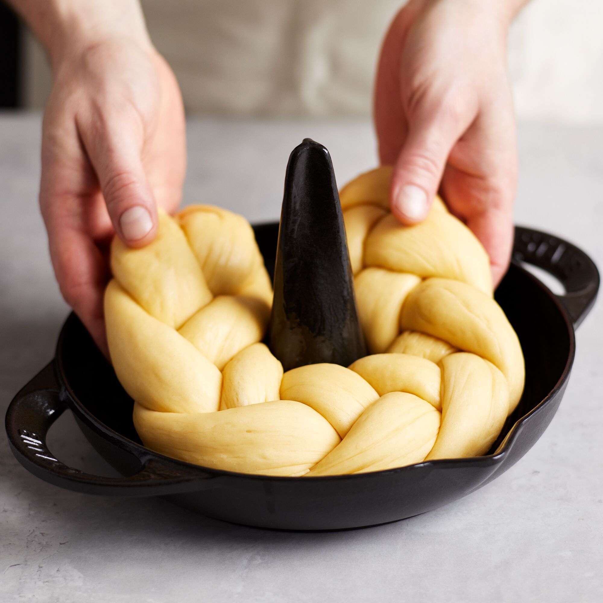 STAUB | SPECIALITETER - Kycklingstek - Ø 240mm - Gjutjärn