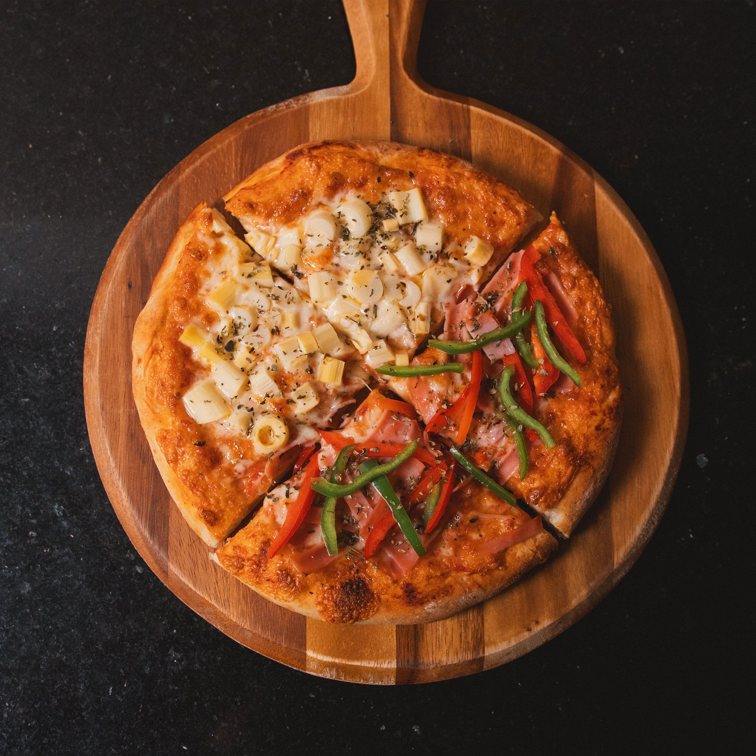 Pizzakylbänk PREMIUM - 2025x800 mm - granitskiva - med 2 dörrar & 7 lådor