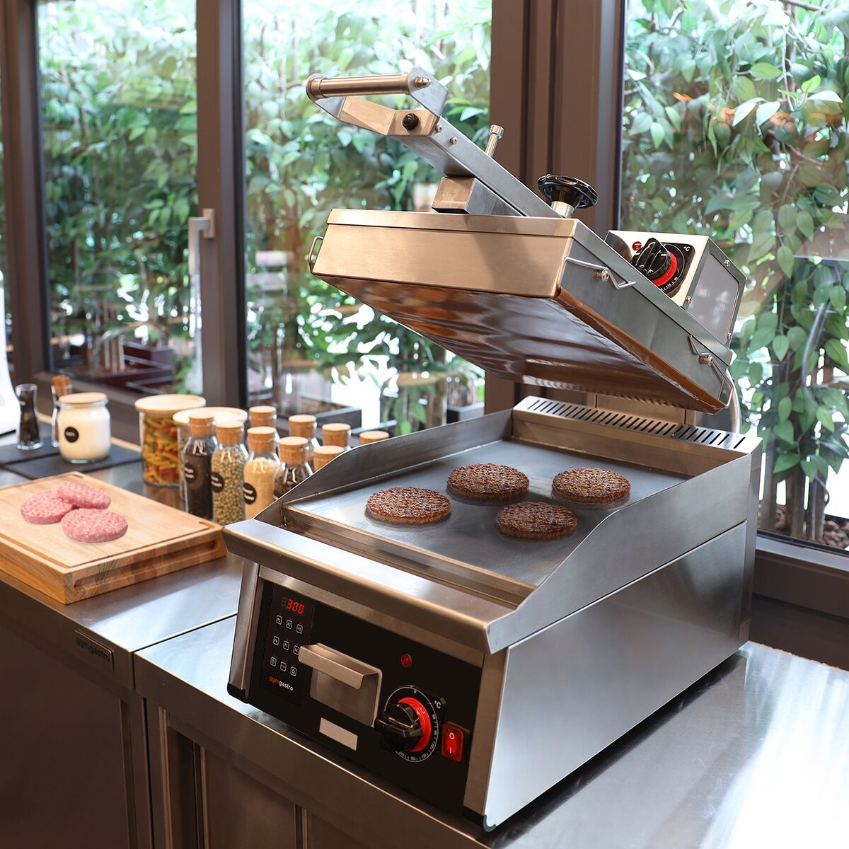 Höghastighets Kontaktgrill - 6,2 kW - automatisk - digital display