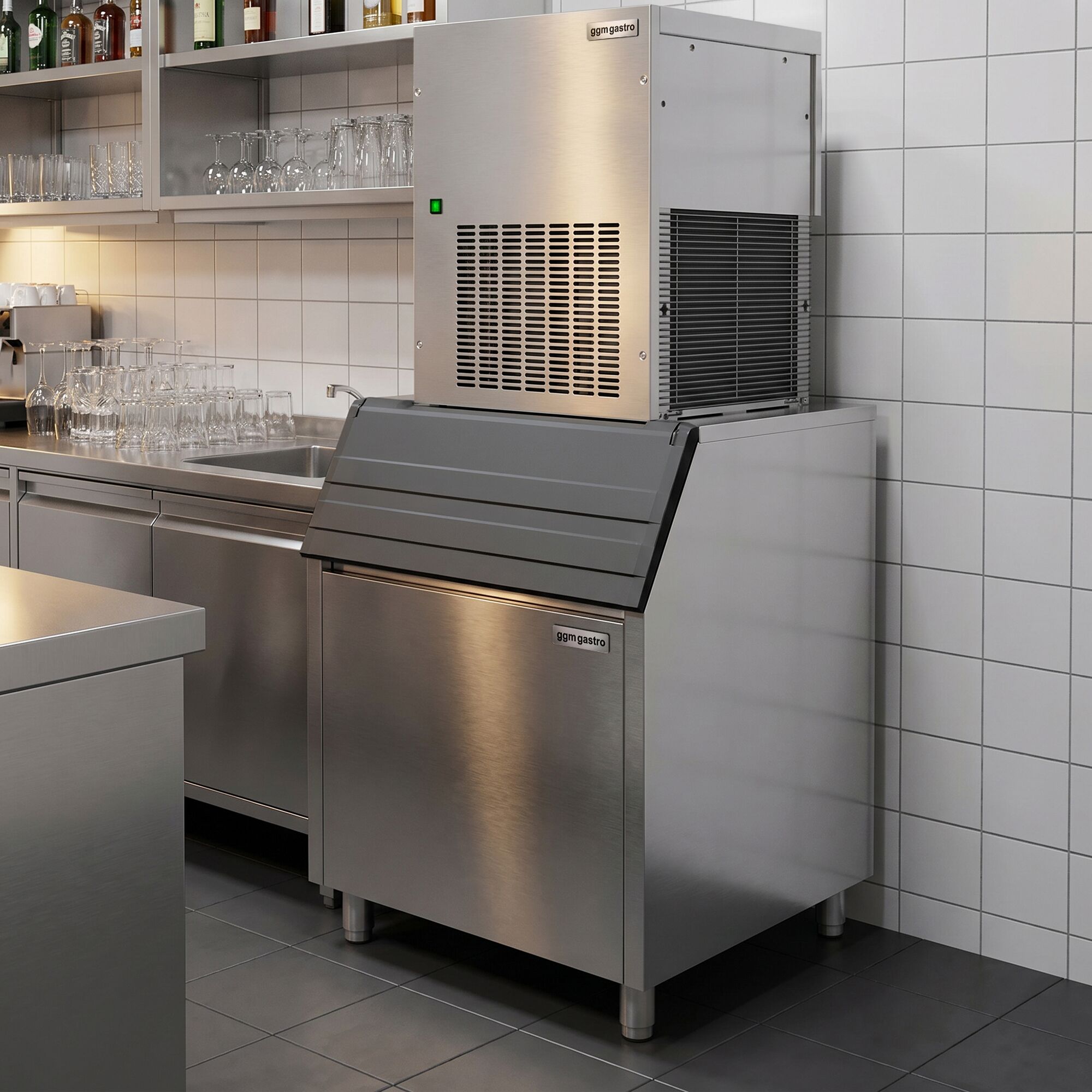Premium PLUS Modular Flake Ice Maker - 270 kg/24, including a 200 kg ice storage bin