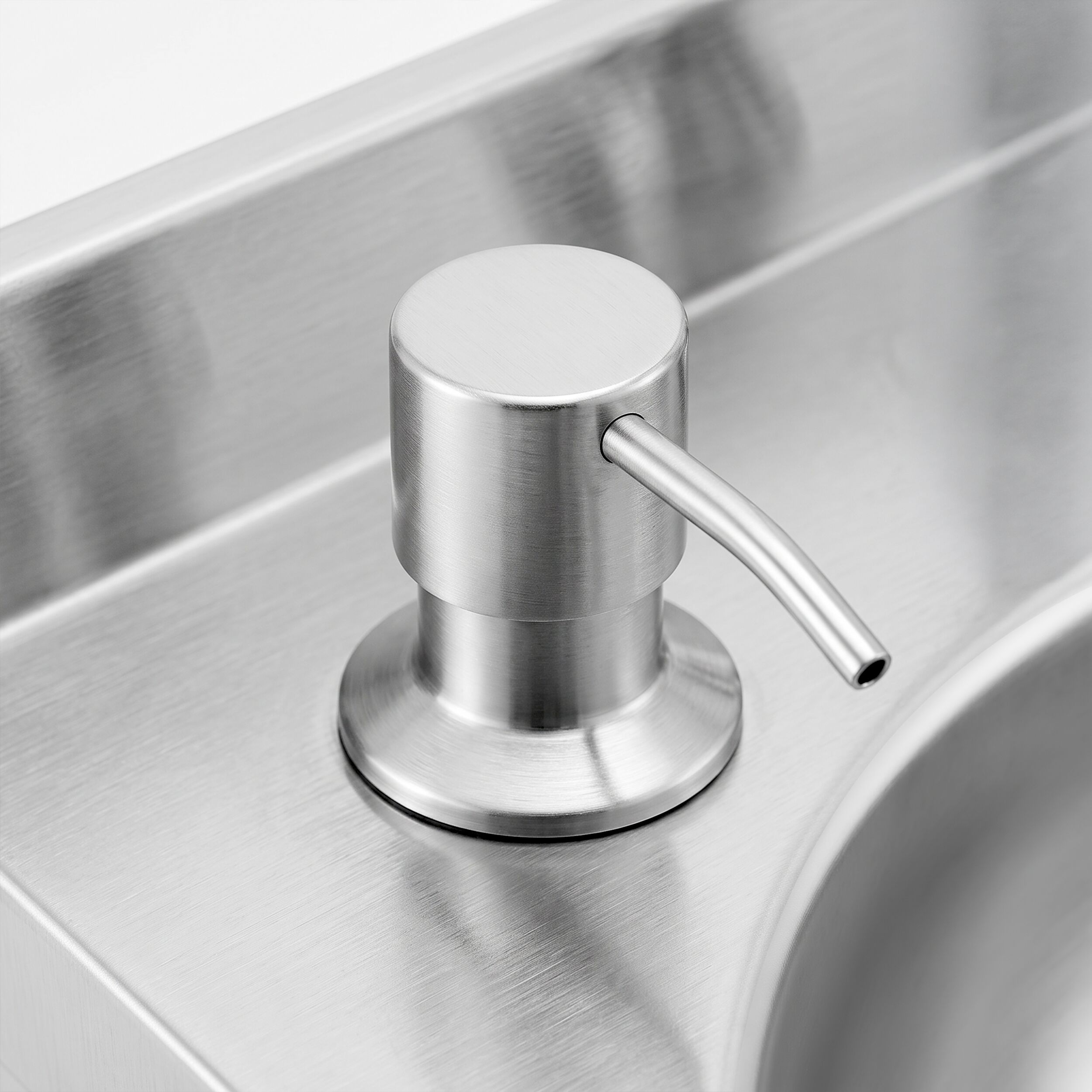 Hand washbasin – with tap, soap dispenser, knee-operated control and rim