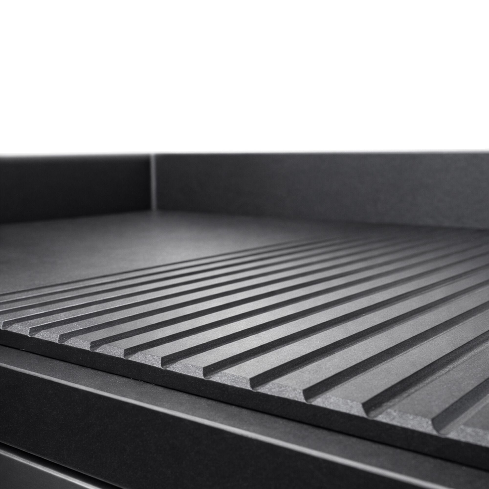 Plancha électrique - plaque acier - 2 zones - 4,40 kW - 1/2 lisse, 1/2 rainurée - Surface de cuisson : 600x335mm