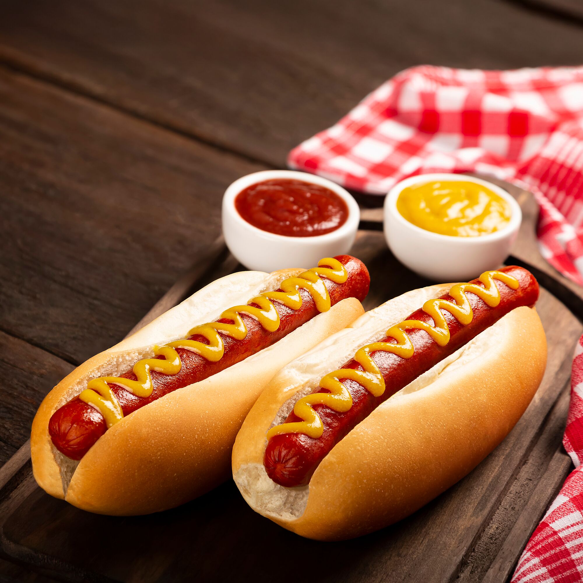 Urządzenie do hot-dogów - 1,1kW - z 4 bolcami do bułek