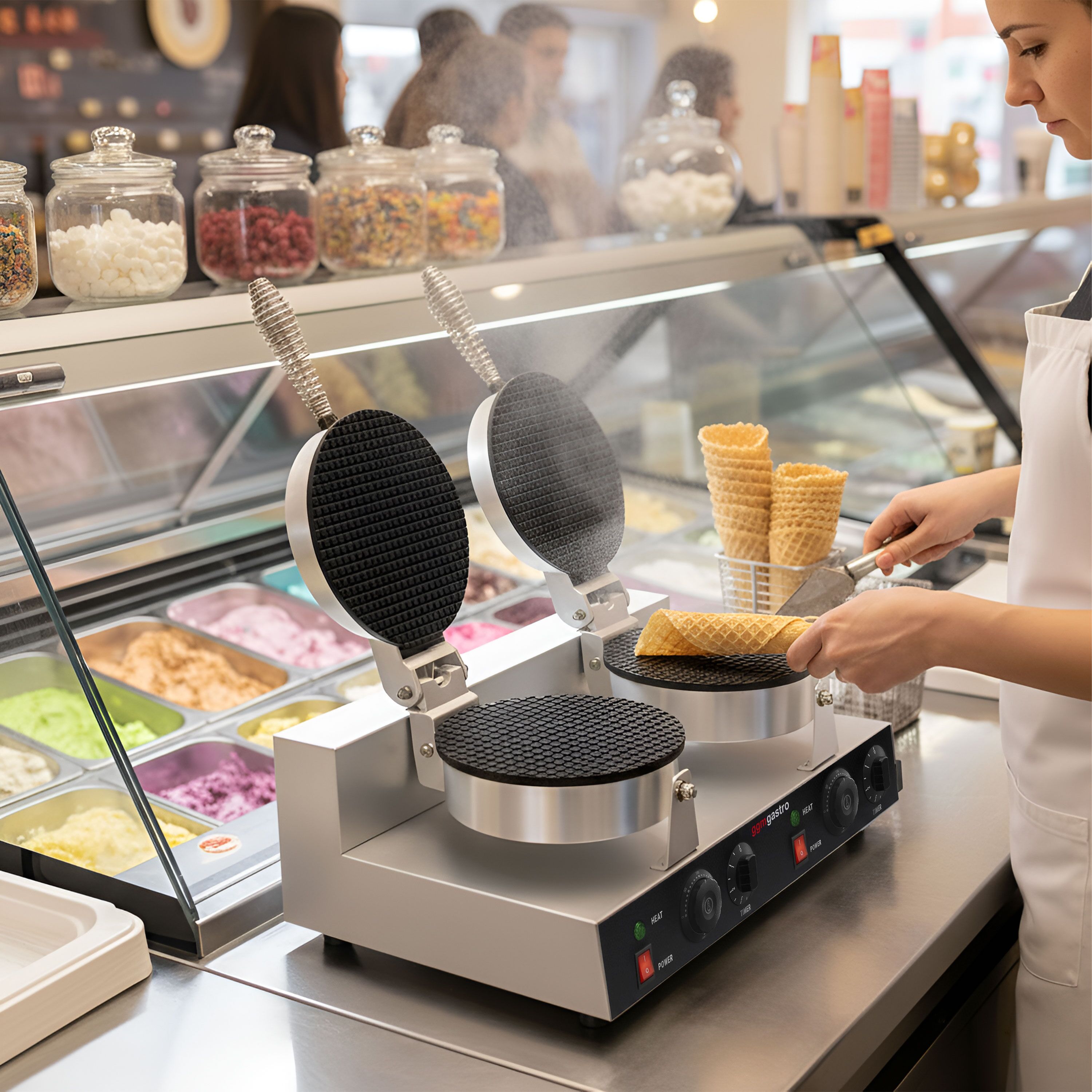 Gaufrier – double – manuel – 2,6 kW – pour cornets de glace – Ø 190 mm