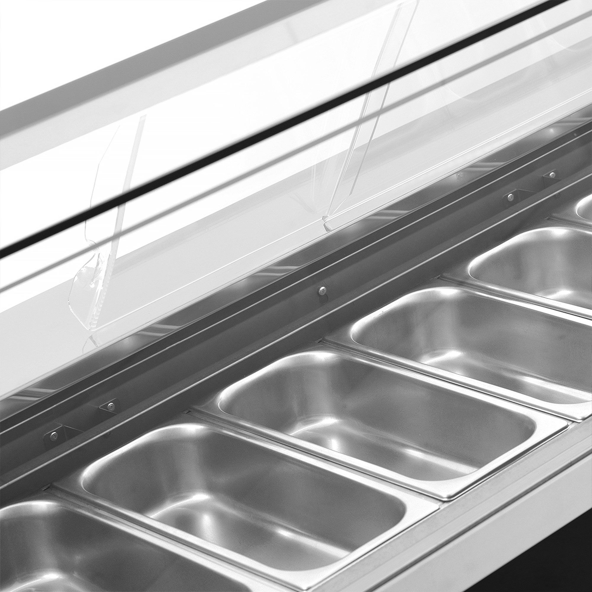 Vitrine à glace EMMA – 1710 mm – refroidissement ventilé – pour 9 bacs à glace de 5 litres ou 6 bacs de 7 litres – Noir