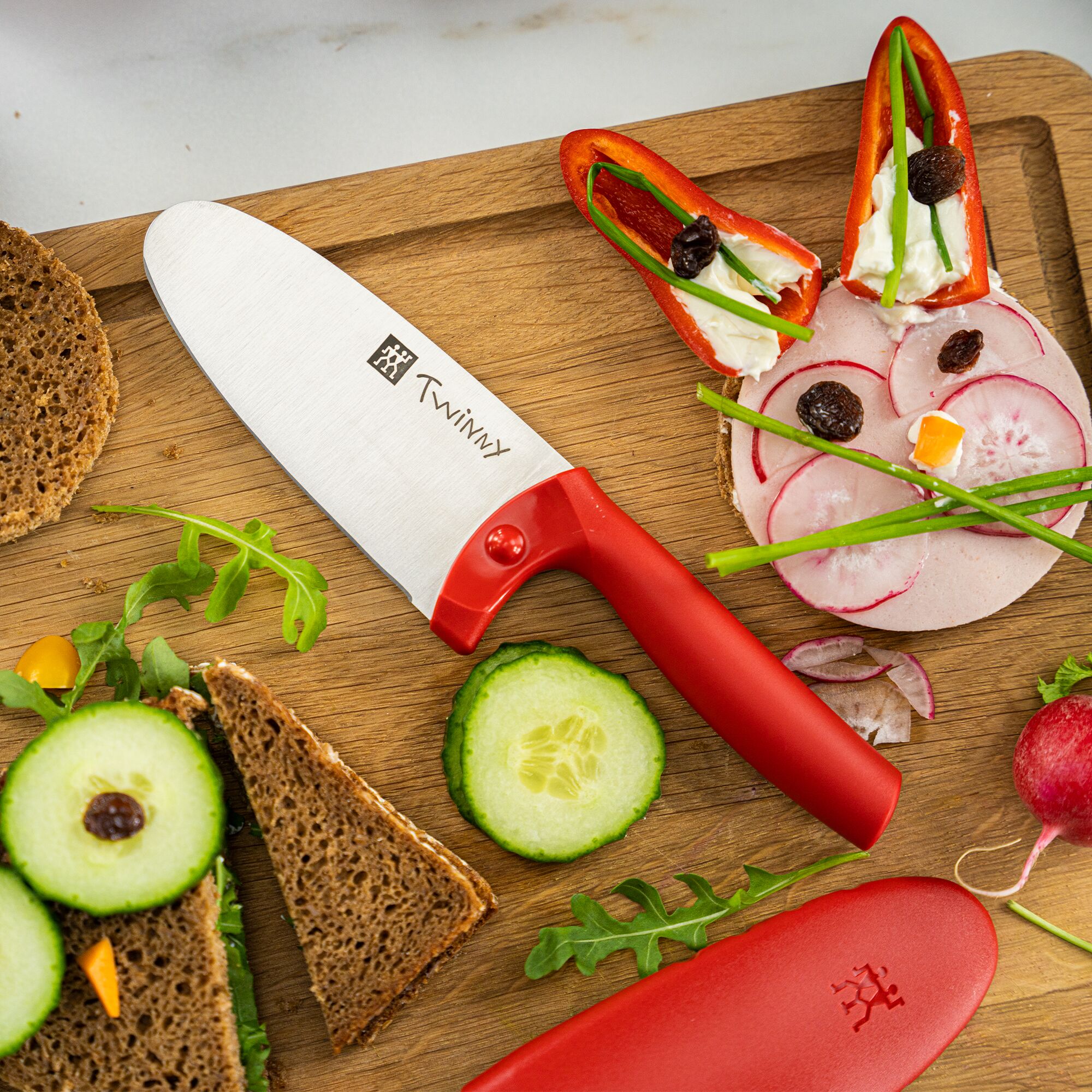 ZWILLING | Twinny Kids' Chef Knife 100 mm – Red - Rounded Tip - Safety Guard