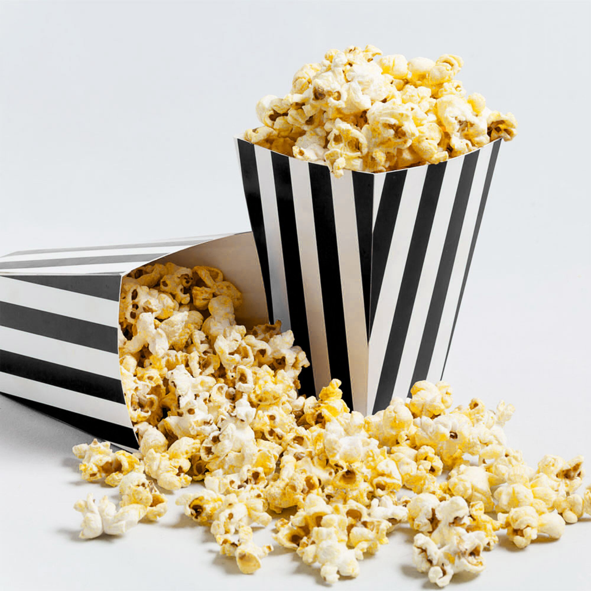 Machine à pop-corn professionnelle - 1,70kW - 5kg/h - avec 1 marmite(s) + 3 étagères chauffantes - Noir