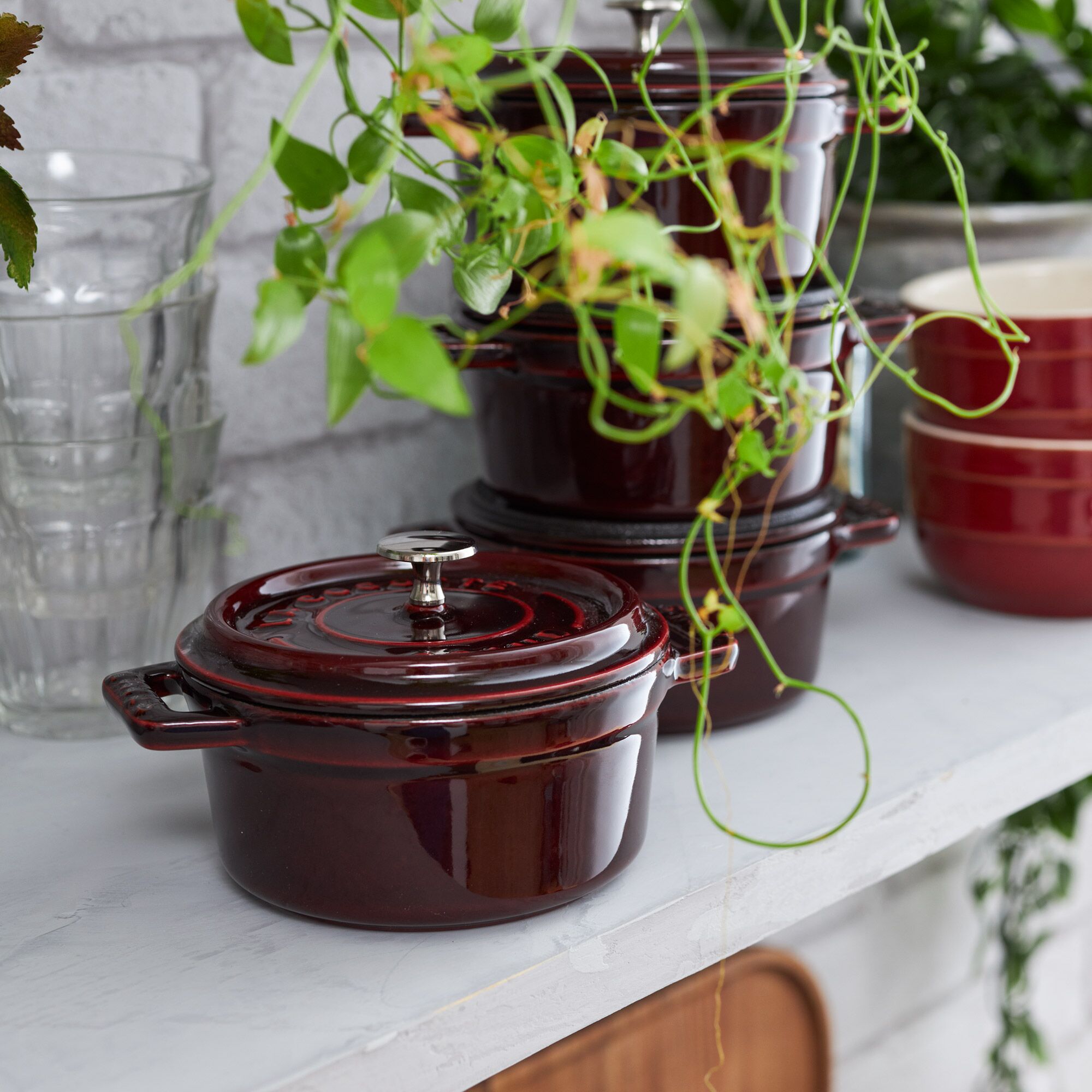 STAUB | Mini Cocotte Round Enamelled Cast Iron Casserole Dish – Ø10 cm – Grenadine Red