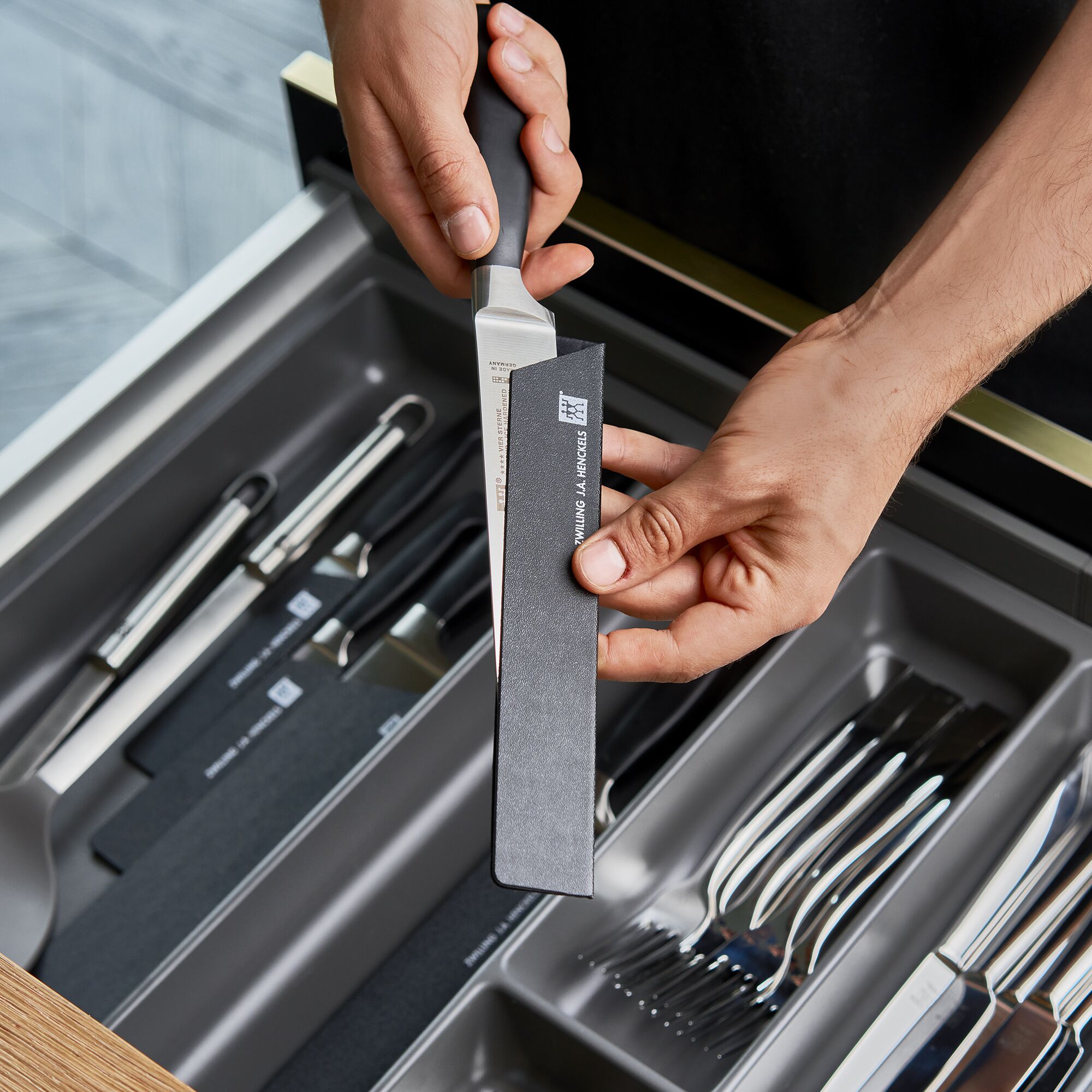ZWILLING | Knife Blade Guard – 310 mm - Black