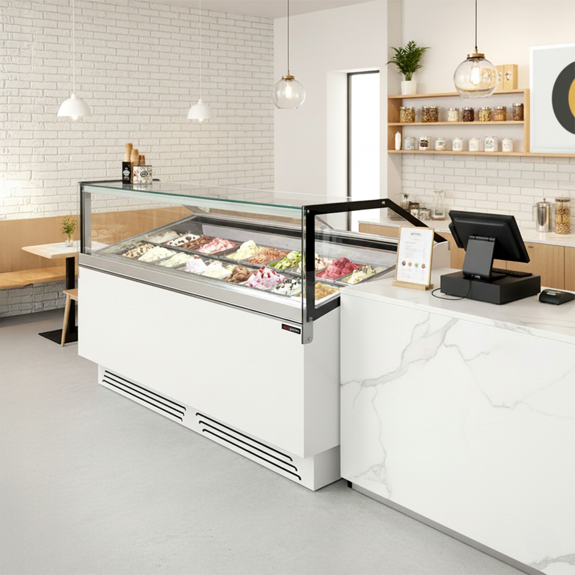 Vitrine à glace ADAM – 1700 mm – refroidissement ventilé – pour 18 bacs à glace de 5 litres ou 12 bacs à glace de 7 litres – Blanc