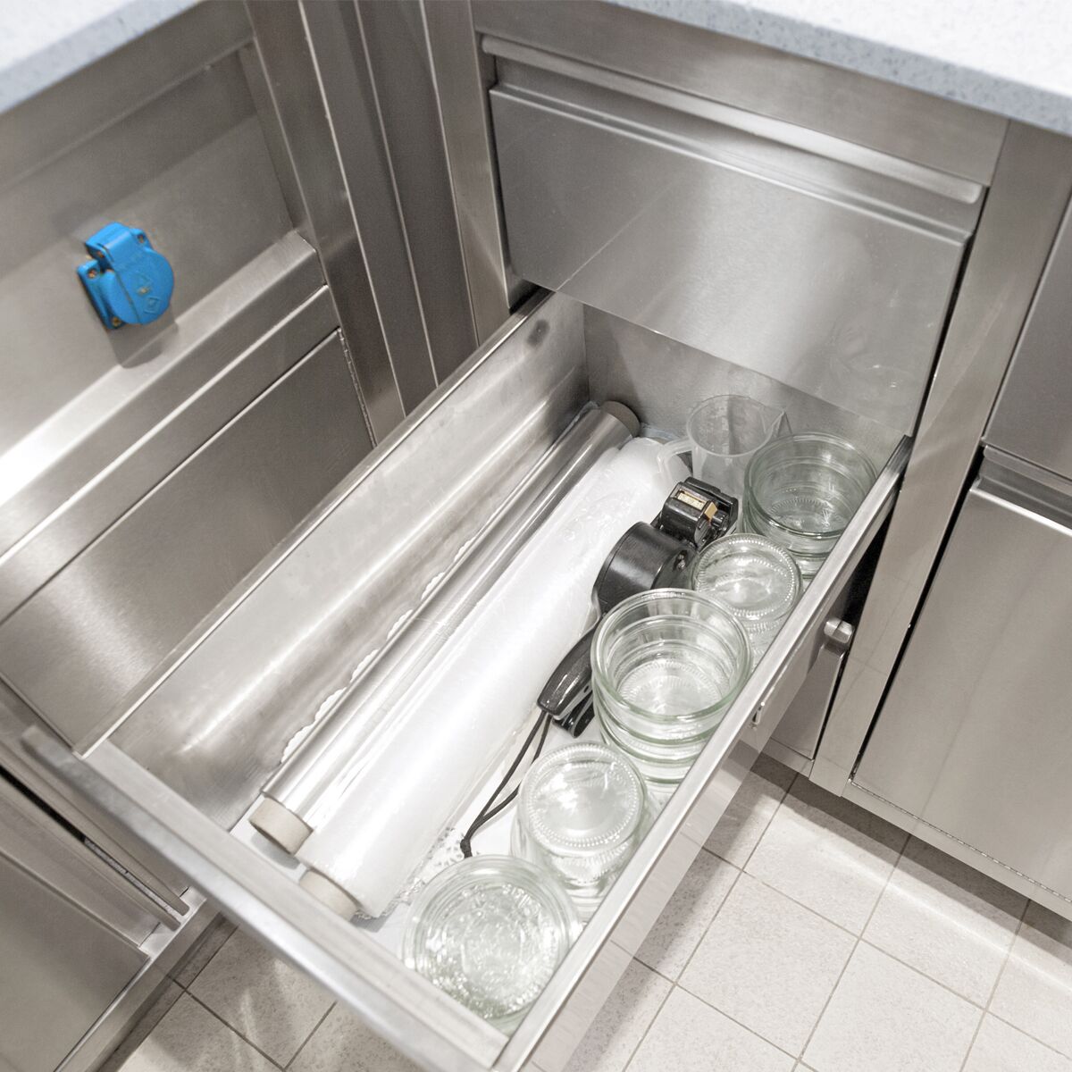 Meuble bas à tiroirs PREMIUM - Acier inoxydable - avec 4 tiroirs - 500x600mm
