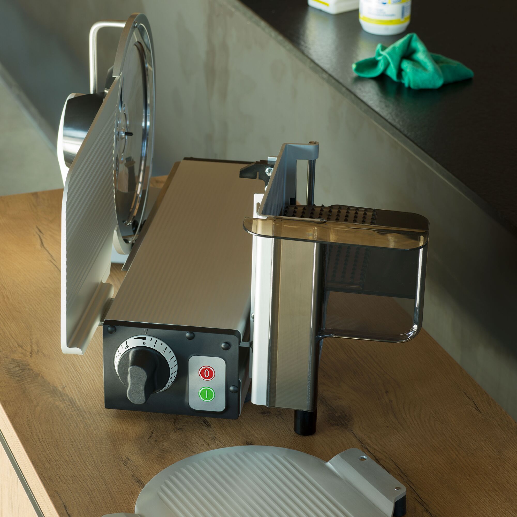 Graef | Concept 25L - Profi-Allesschneider - Messer: Ø 250mm - Schnittlänge: 300mm