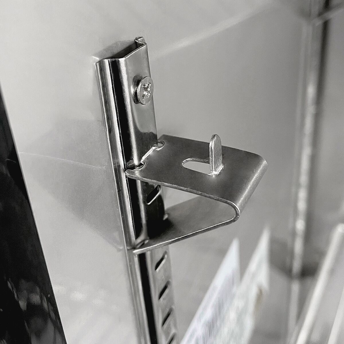 Tragrost für Getränkekühlschrank GKS908N-B & GKS908NK-B - Schwarz