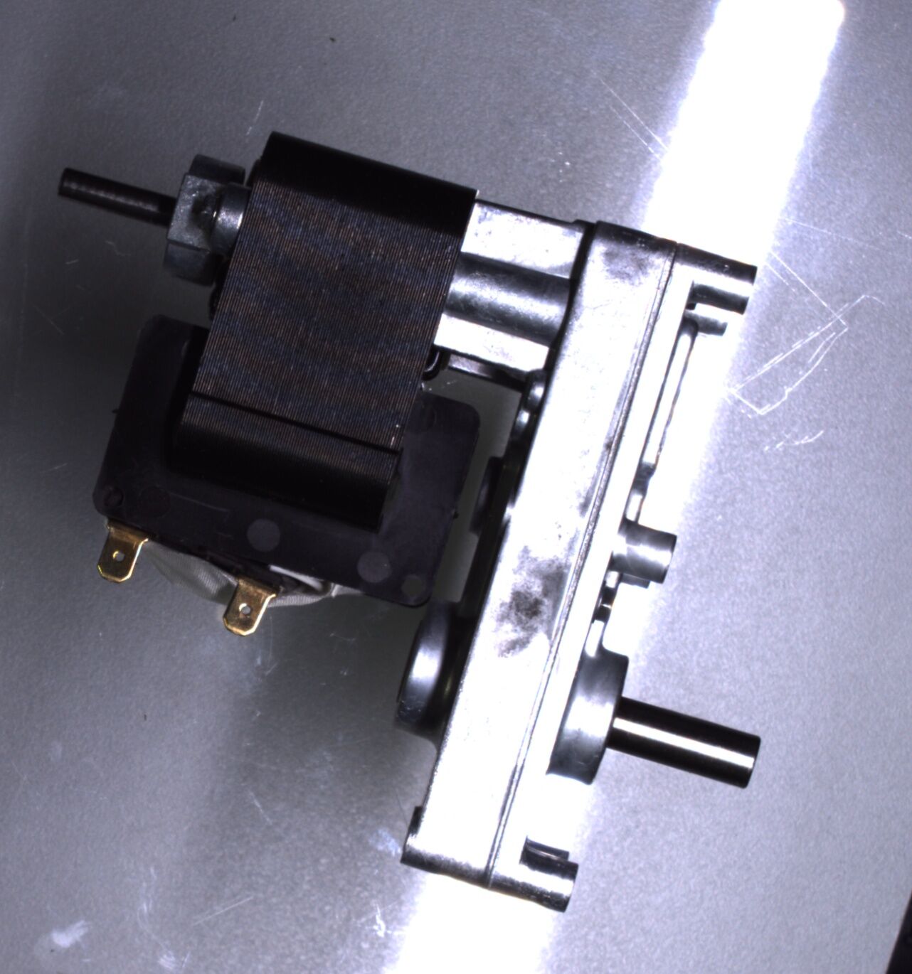 Motor - para parrillas de pollo series EHK, EM, GHK, GM, HGEM, MHGEM y MHGGM