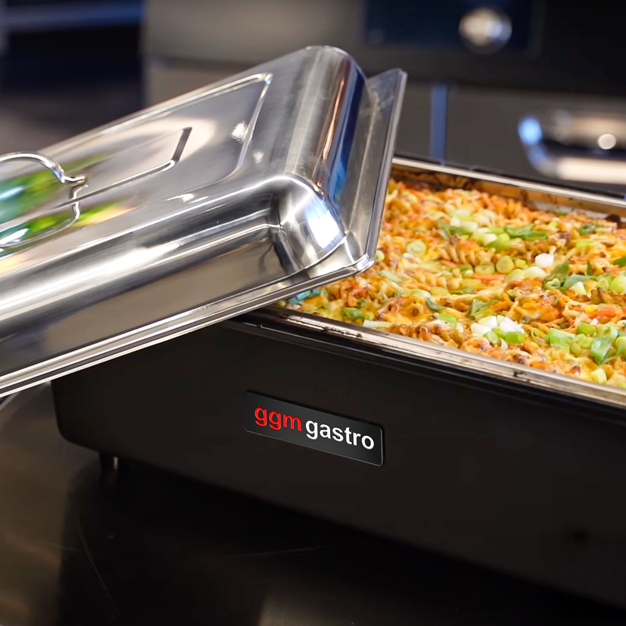 Chafing dish électrique - GN 1/1 - avec couvercle - Noir