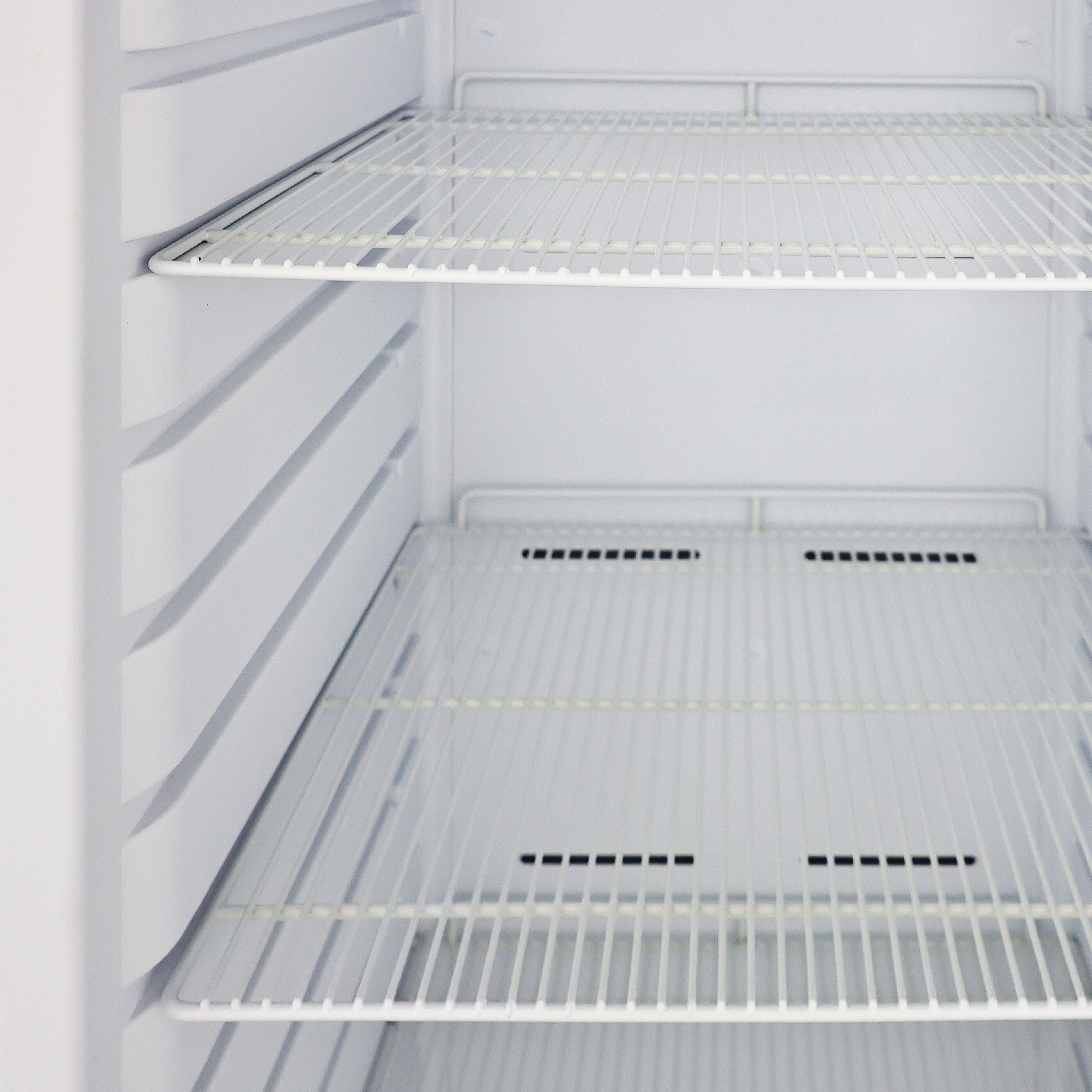 (2 pièces) Mini congélateur de stockage ECO – 200 litres – avec 1 porte – intérieur de la porte en plastique – Noir