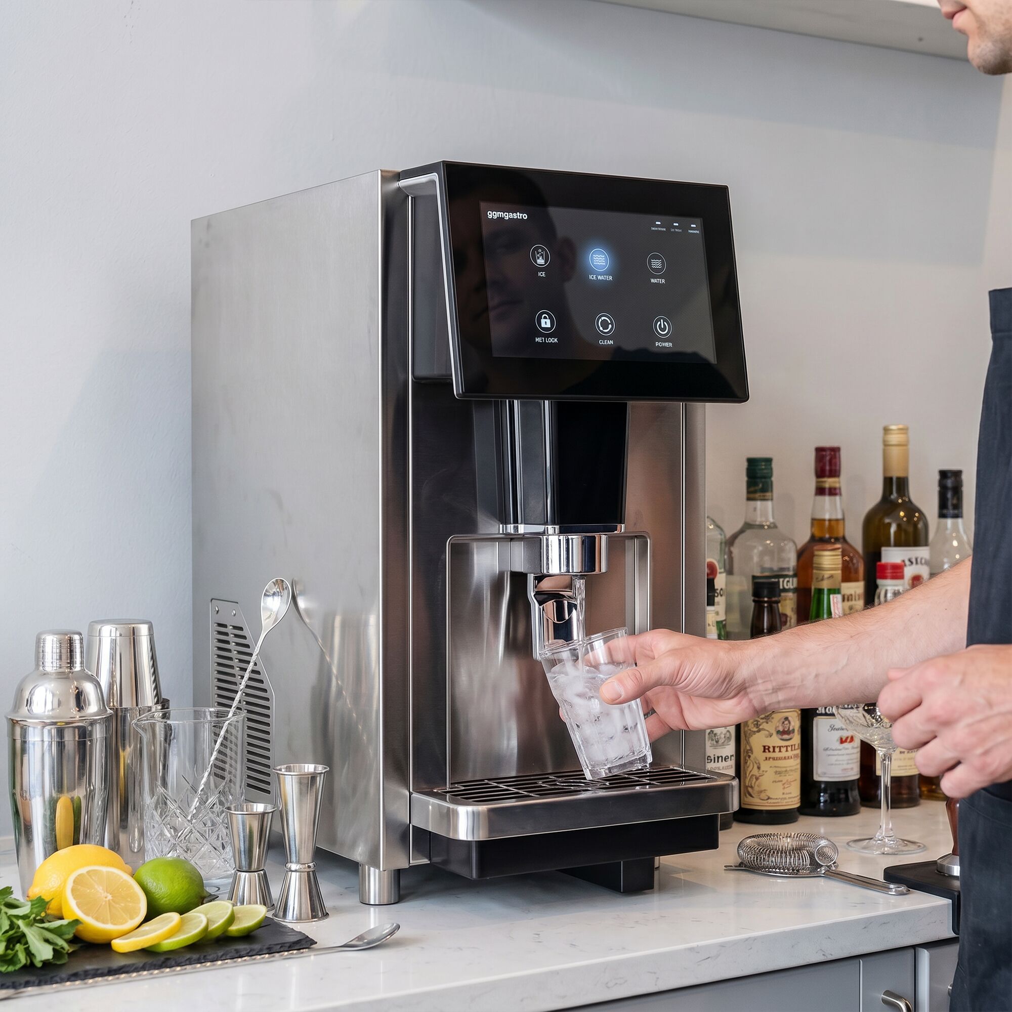 Ice and water dispenser with integrated ice maker - 70 kg/24 h - Touch