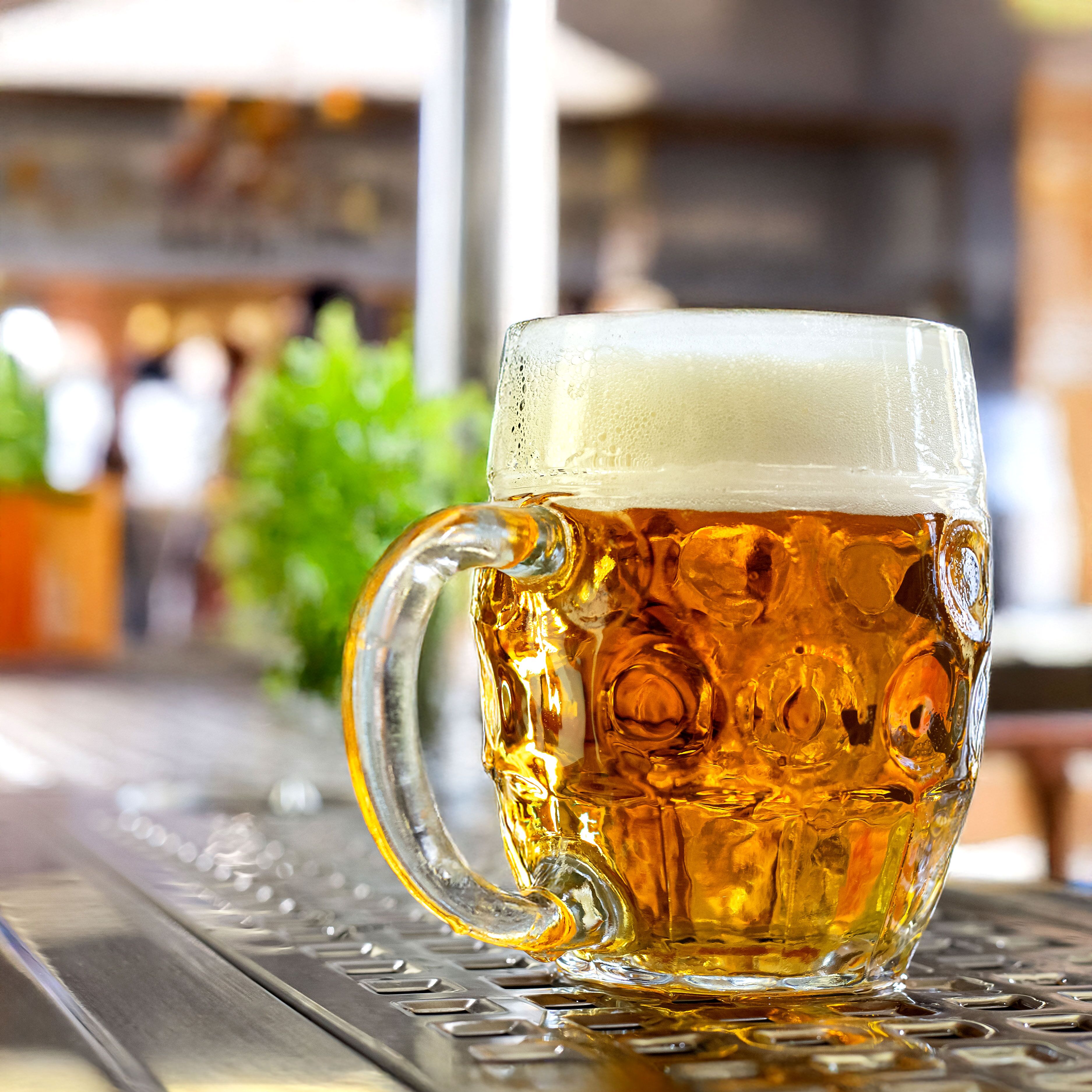 Barra de cerveza - 2,5 × 0,7 m - 2 puertas de cristal con 3 cajones de cristal 1/3