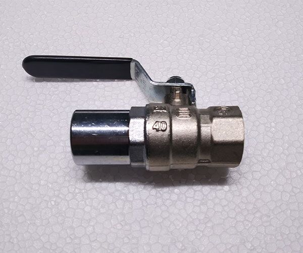 Grifo de vaciado delantero
