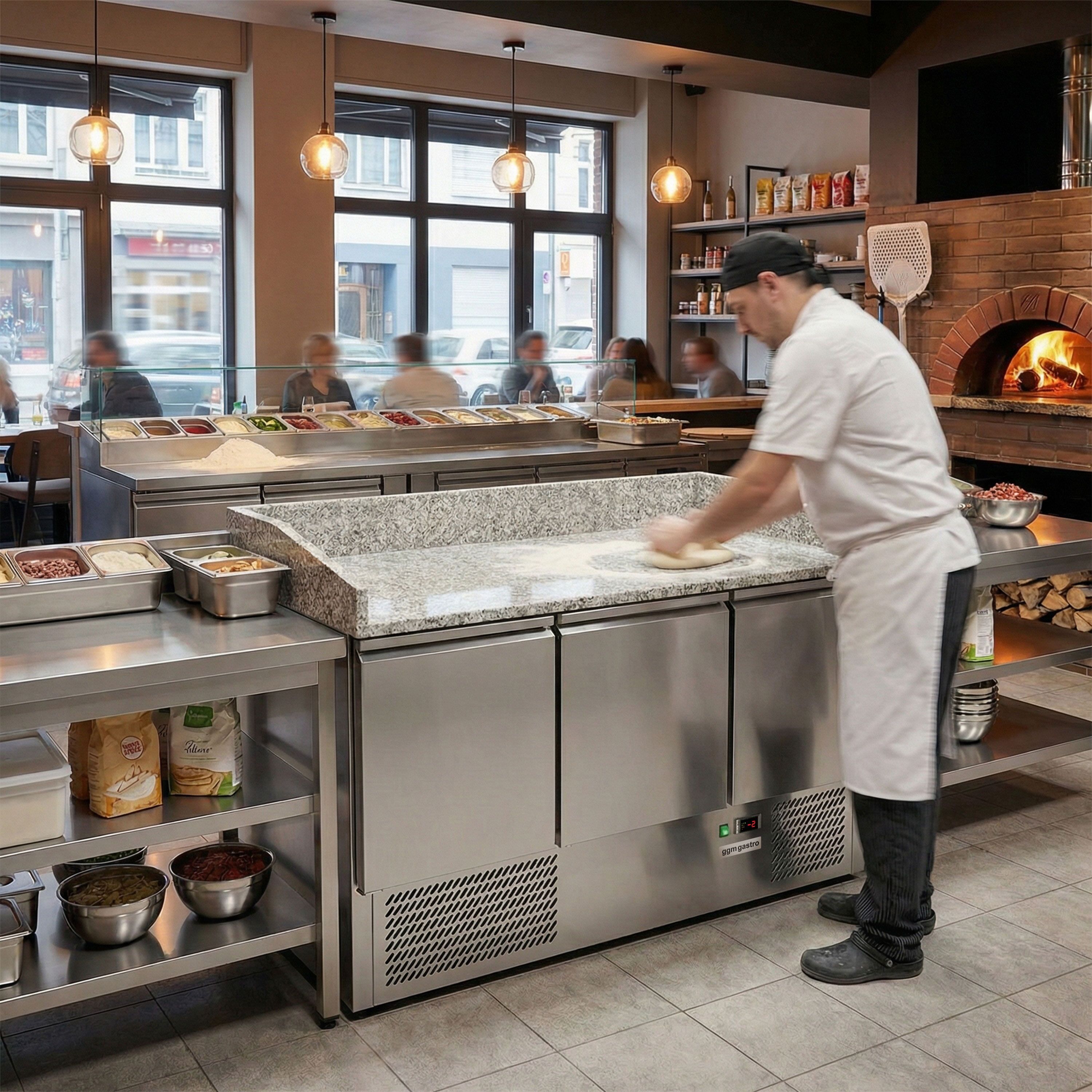 Table réfrigérée pour pizza ECO - 1400 x 700 mm - avec 3 portes