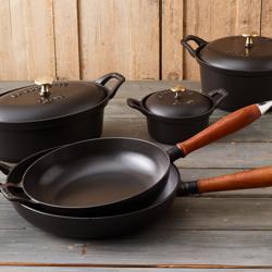 STAUB | PANS - Tava za pečenje - Ø 280 mm - Lijevano željezo - Crna boja 