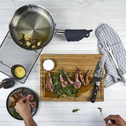 ZWILLING | Tábua de cortar com ranhura para sumo - 420x310mm