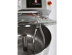 Spiral Dough Mixer - 30L / 12kg - Single Speed - Fixed Head & Bowl - 230V