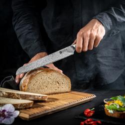 ZWILLING | Tanrei Bread Knife 230 mm – Serrated Edge - Damascus 101-Layer - Brown Micarta Handle