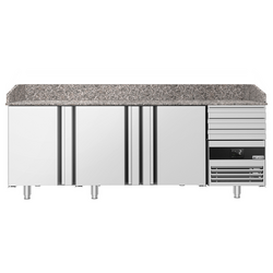 Pizzakylbänk PREMIUM - 2150x800mm - 3 dörrar och 3 lådor